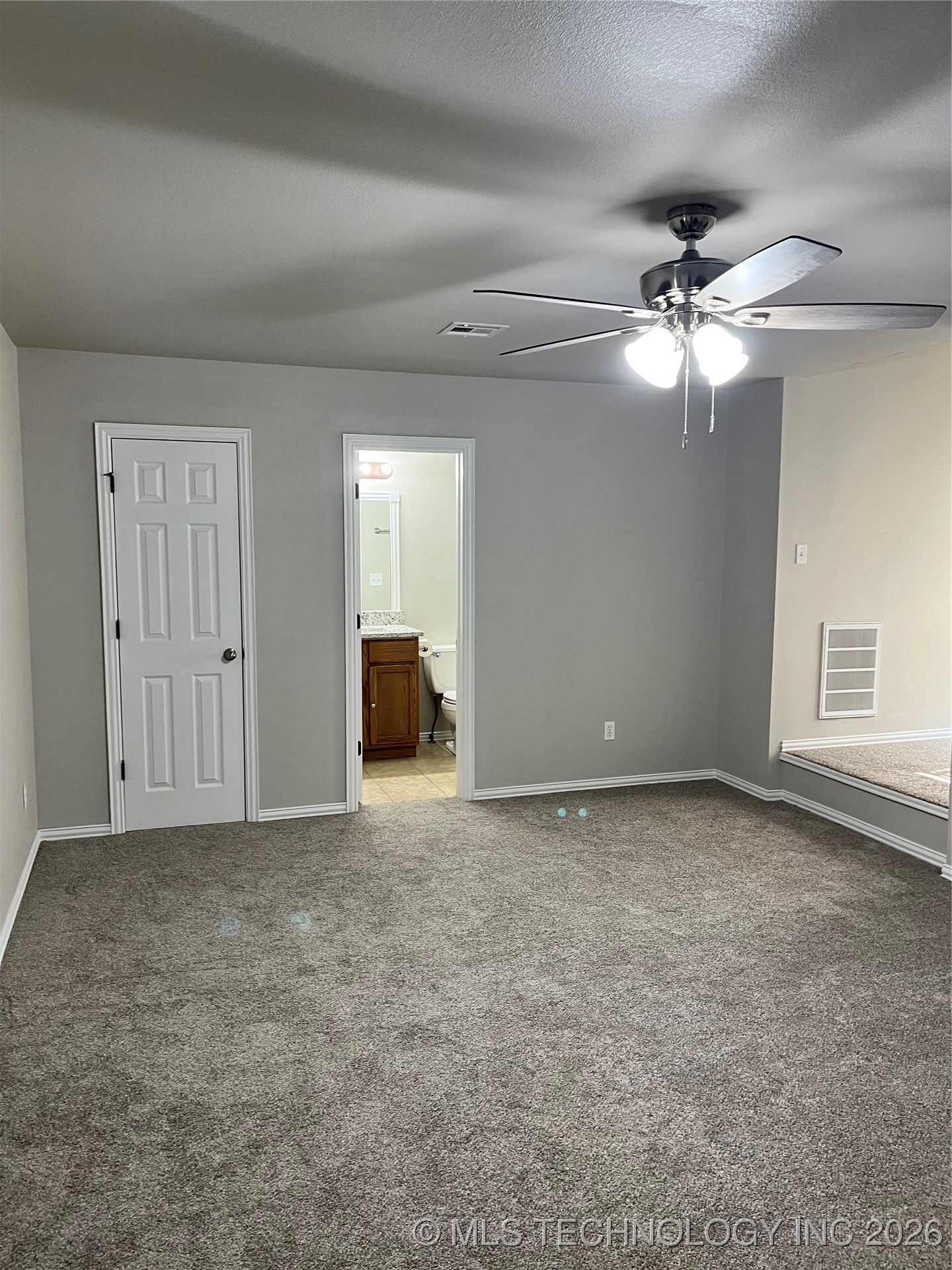 12047 N 193rd East Avenue Property Photo 30