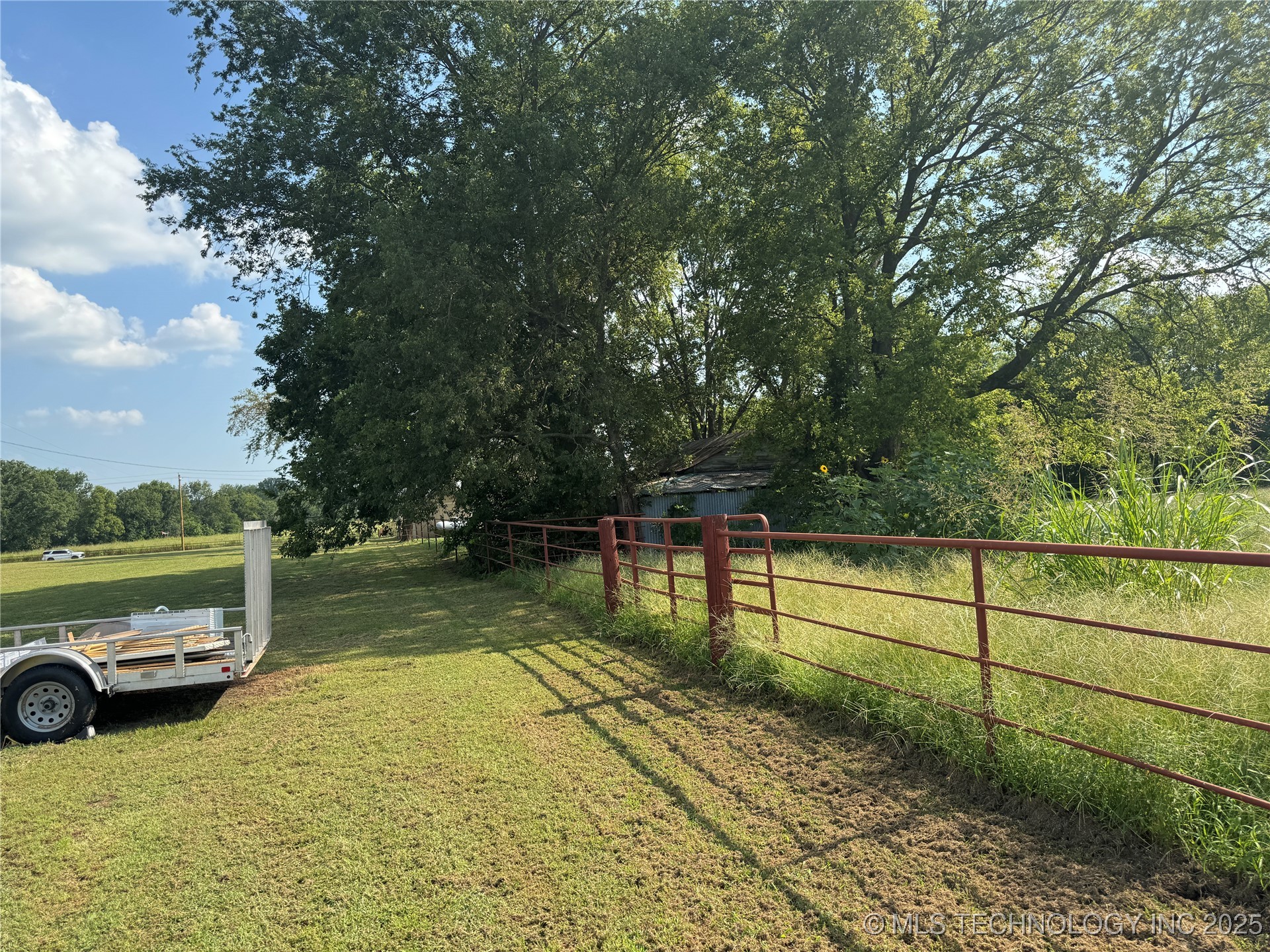 15871 N 3982 Property Photo 29