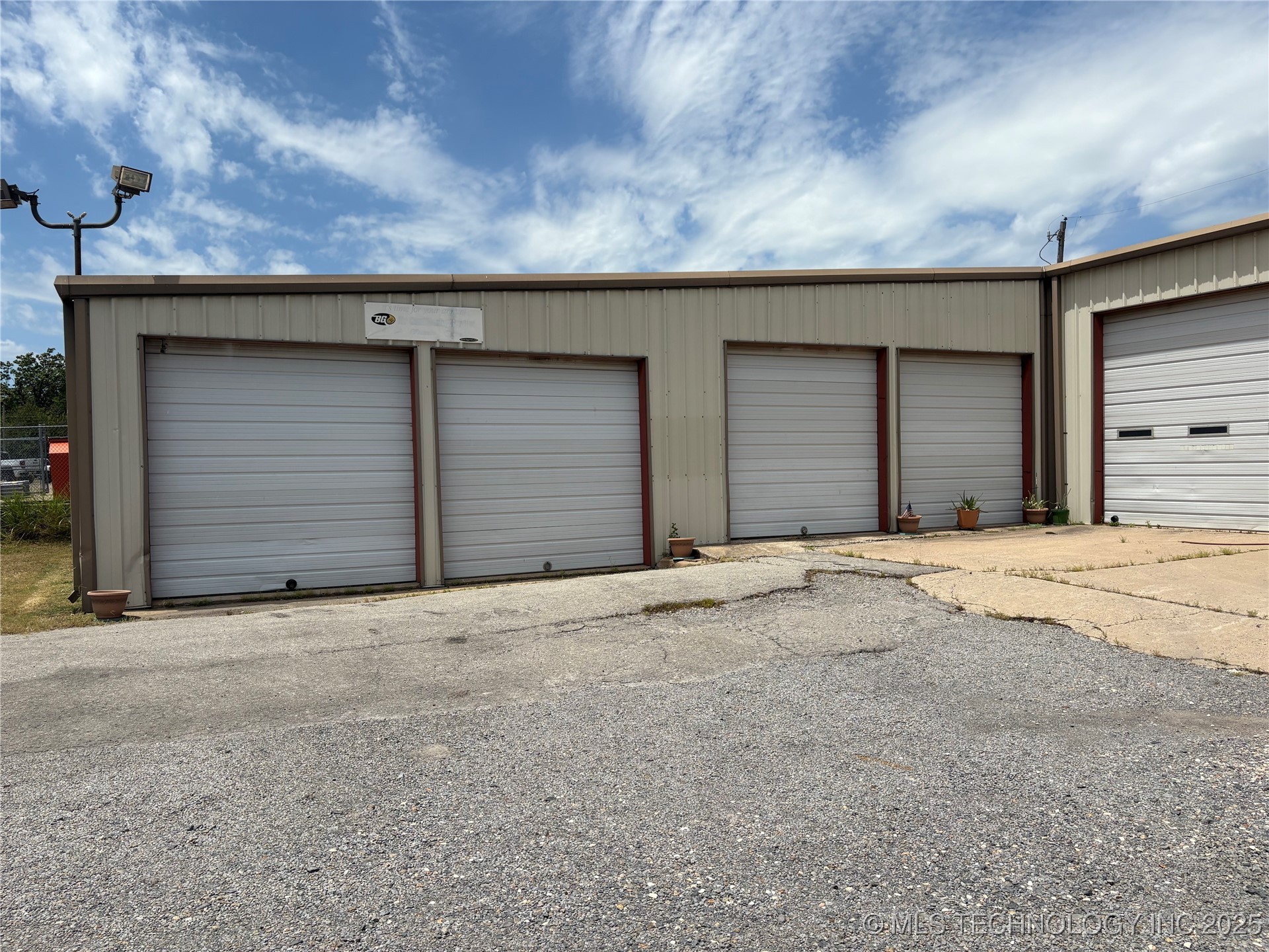 110 Douglas Street Property Photo 4