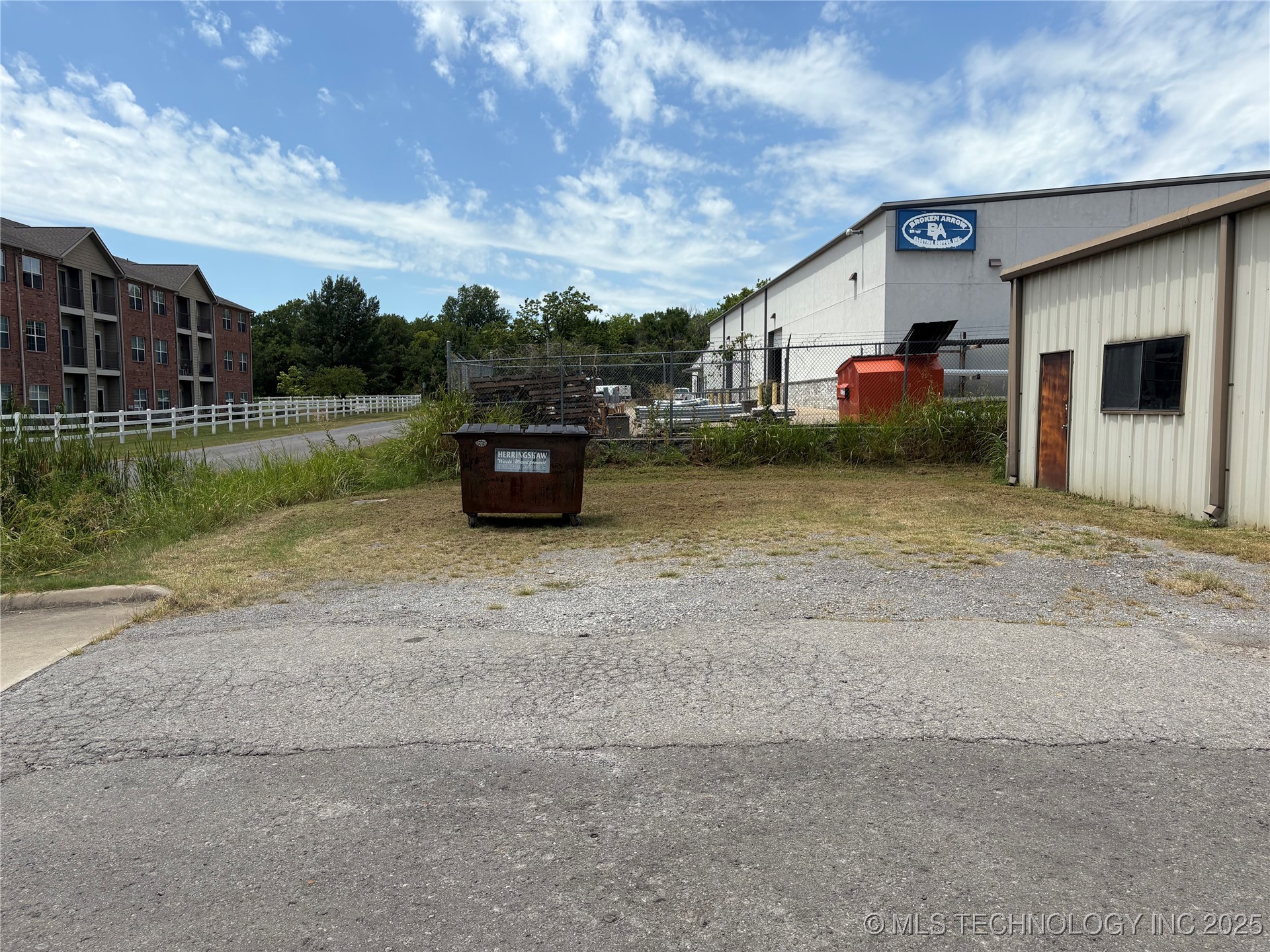 110 Douglas Street Property Photo 8