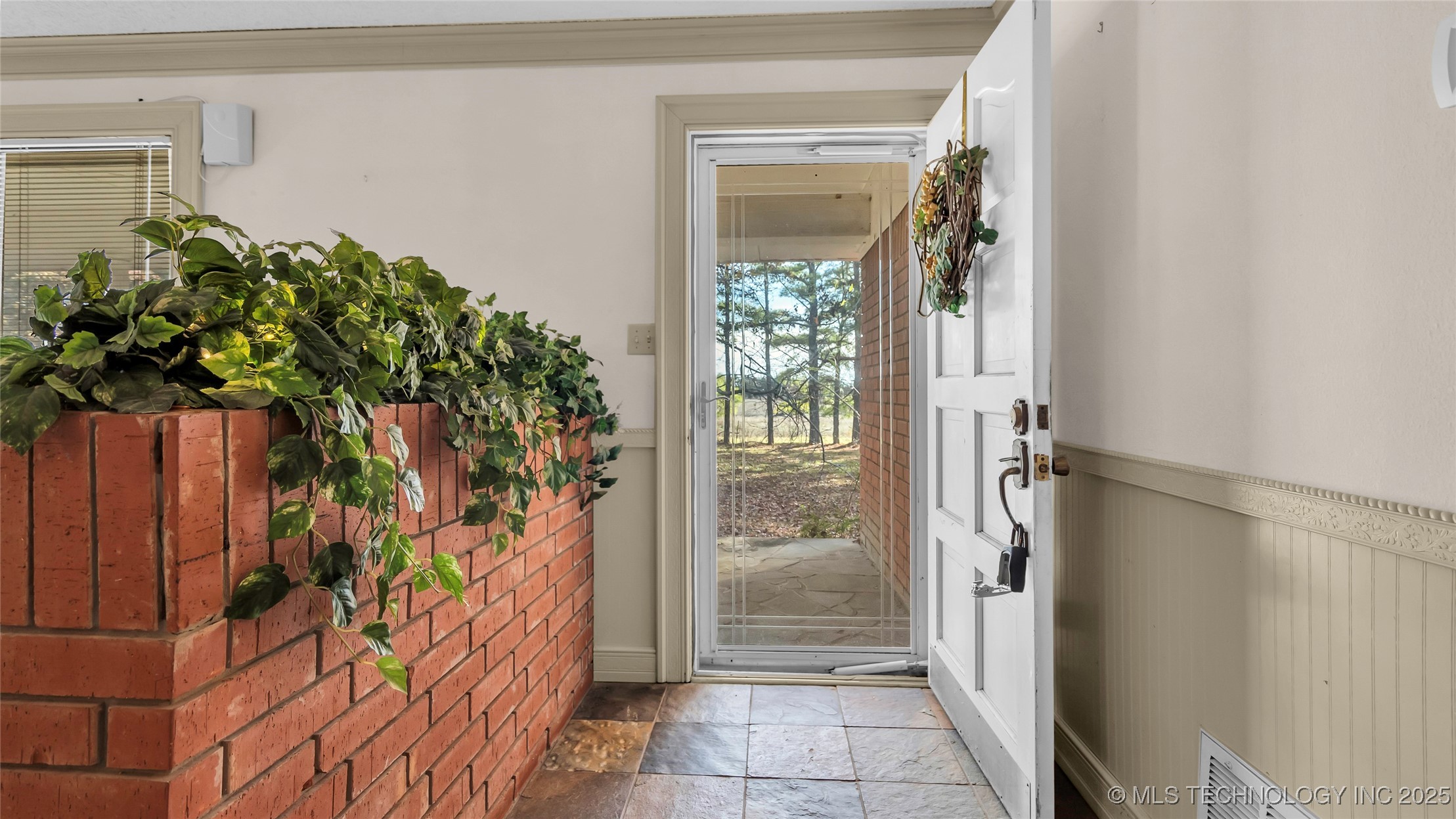 204 Bear Hollow Road Property Photo 3