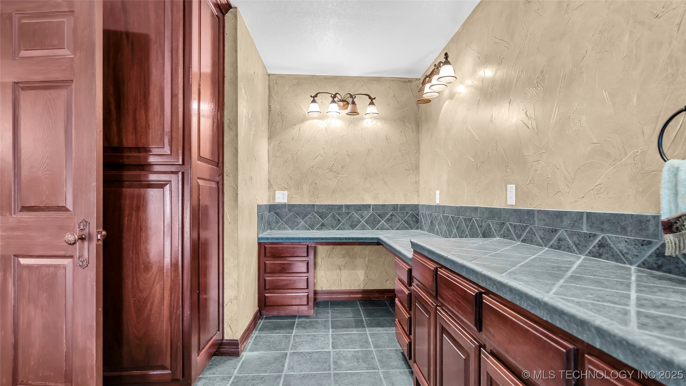 204 Bear Hollow Road Property Photo 26