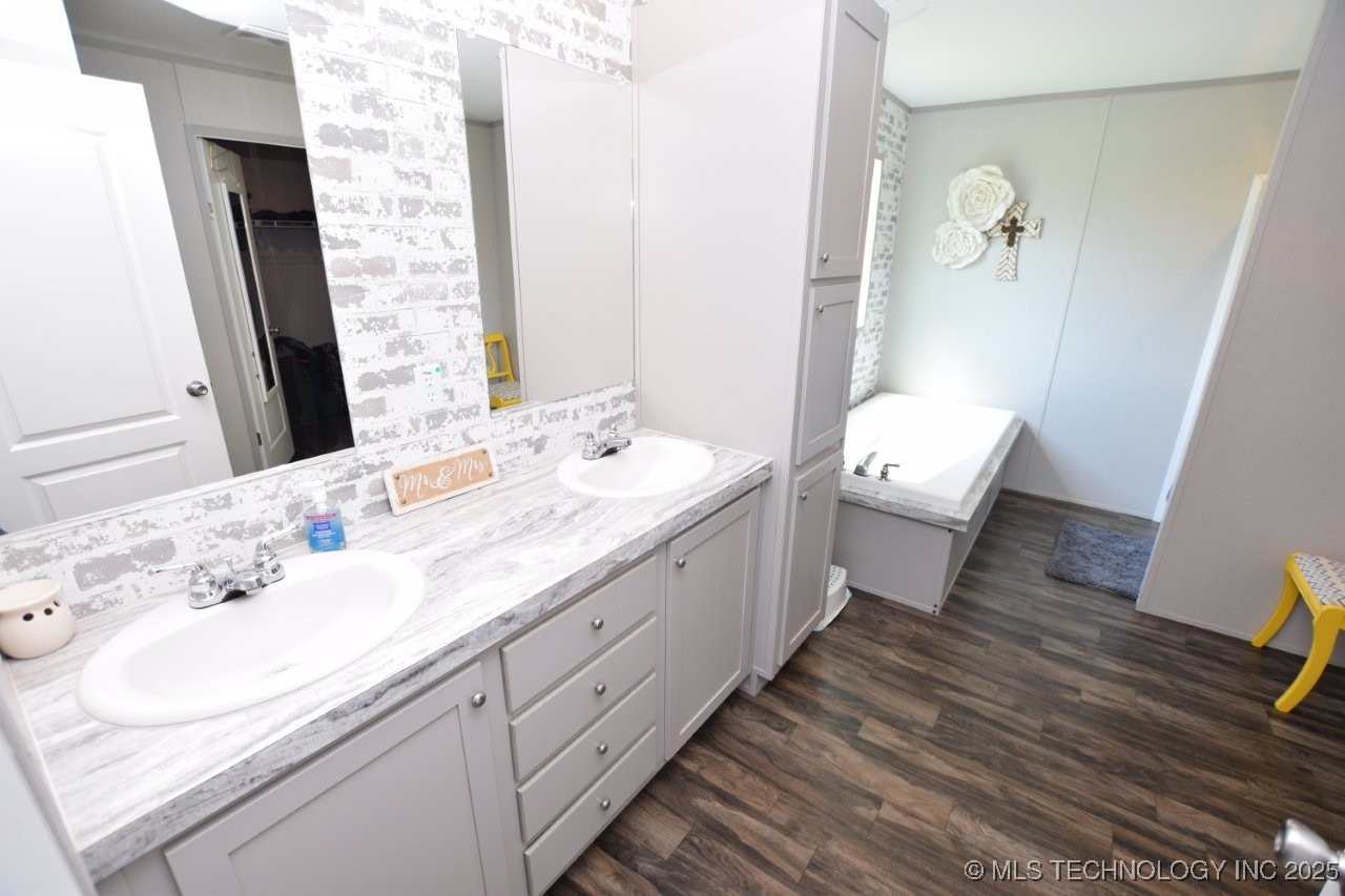 74736 S 4756 Road Property Photo 36