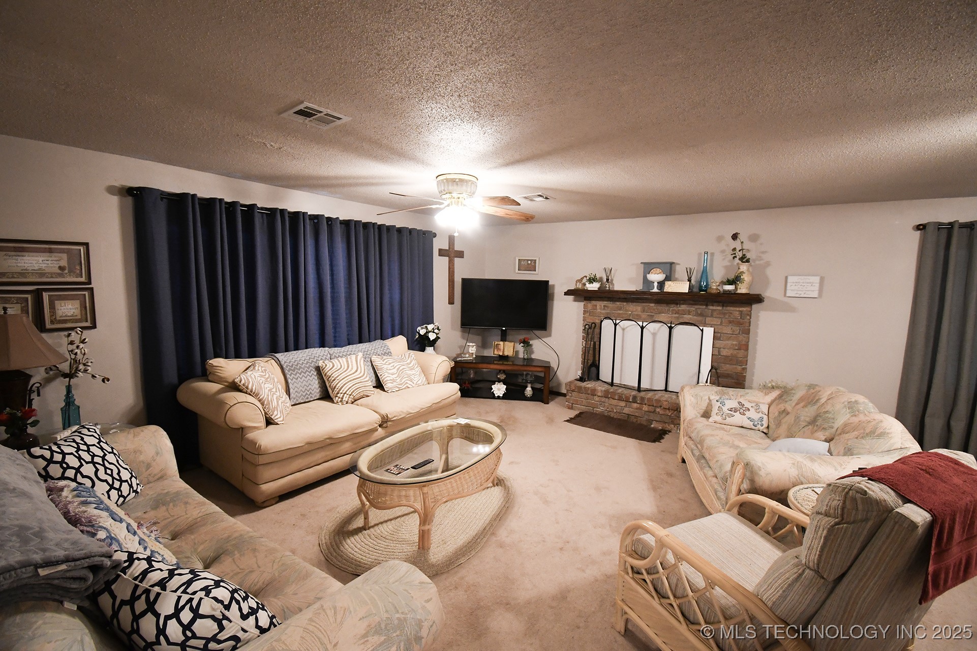 448644 E 979 Property Photo 11