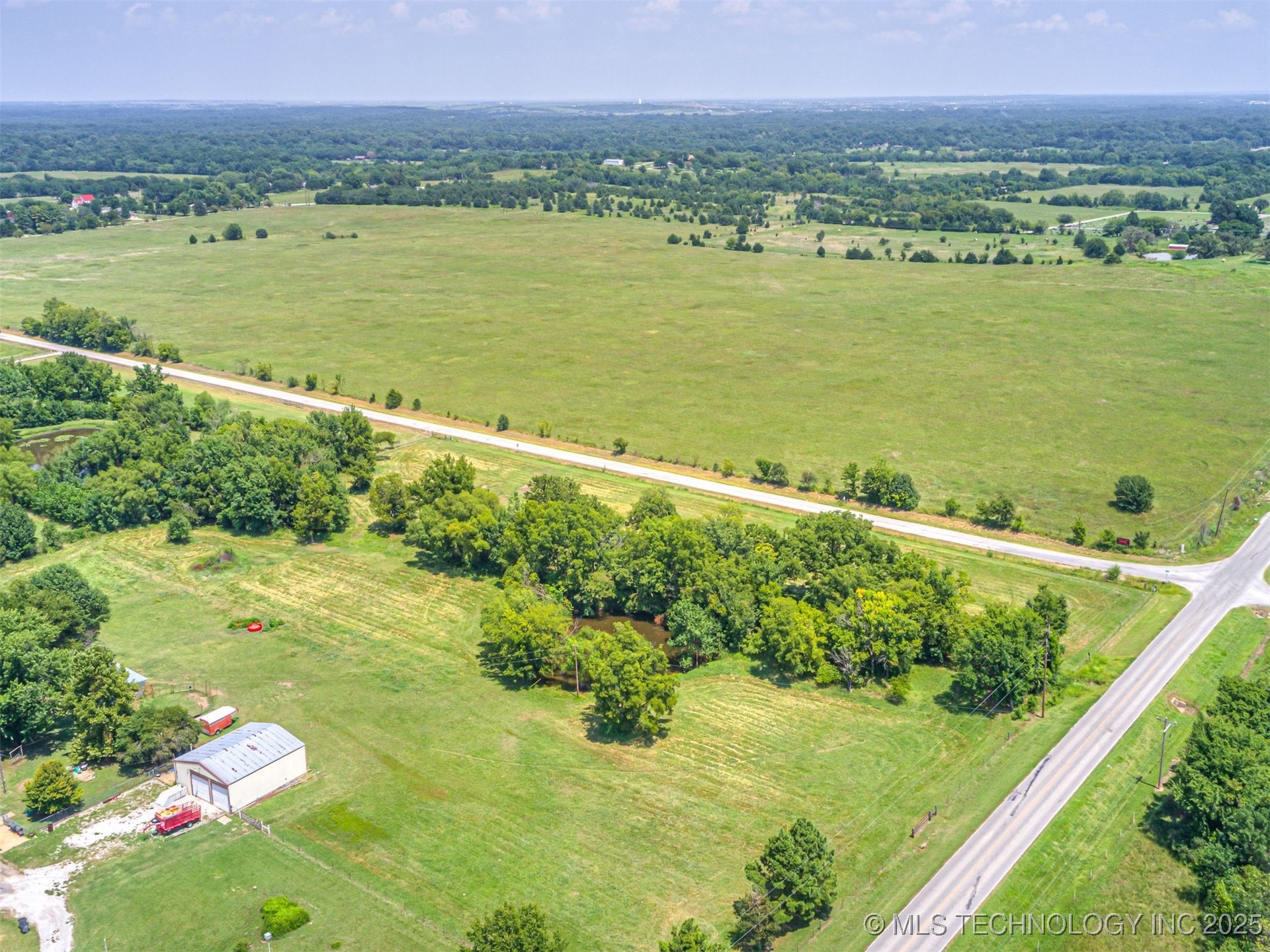 0 W 103rd Street N Property Photo 12