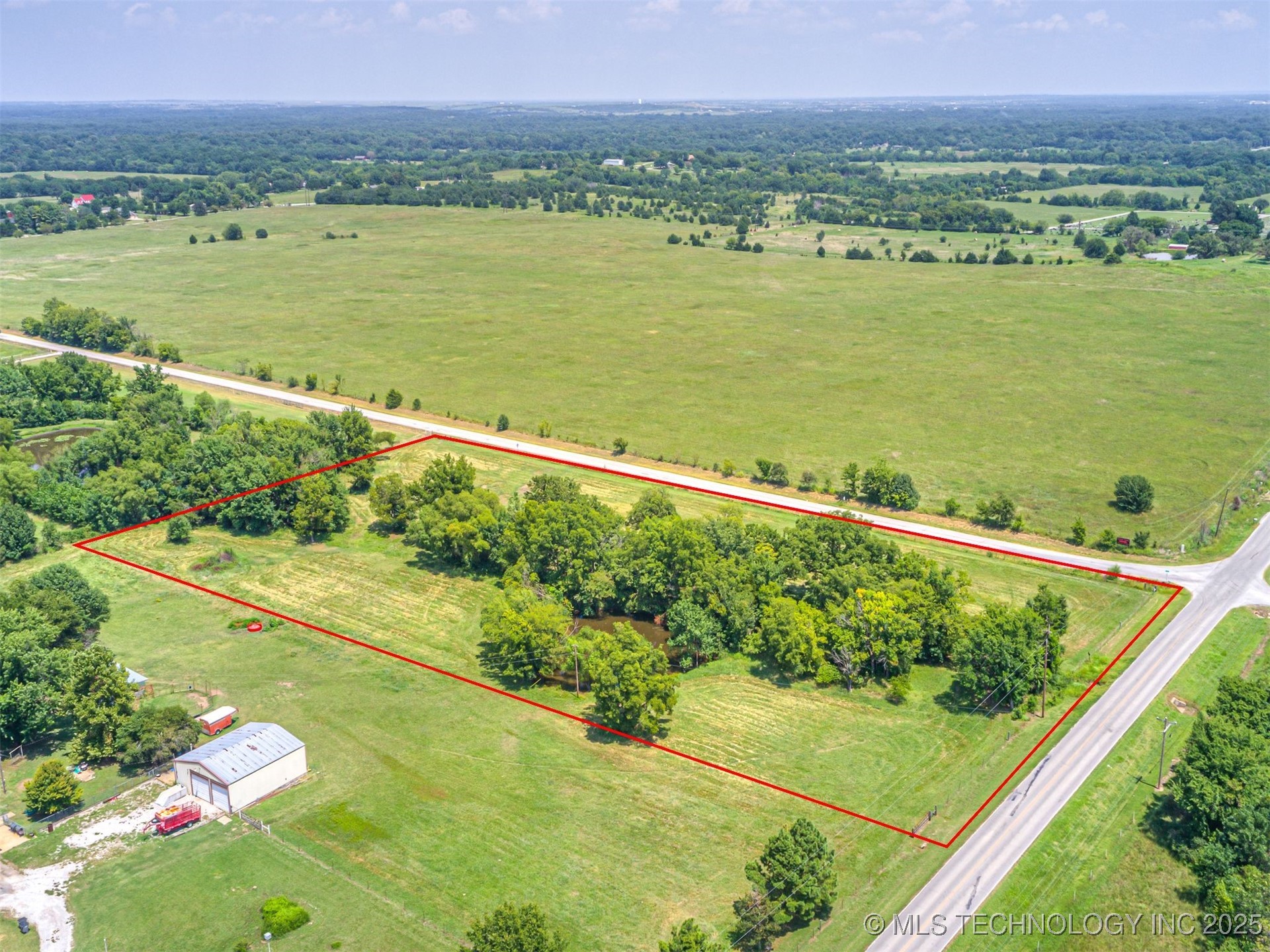 0 W 103rd Street N Property Photo 13