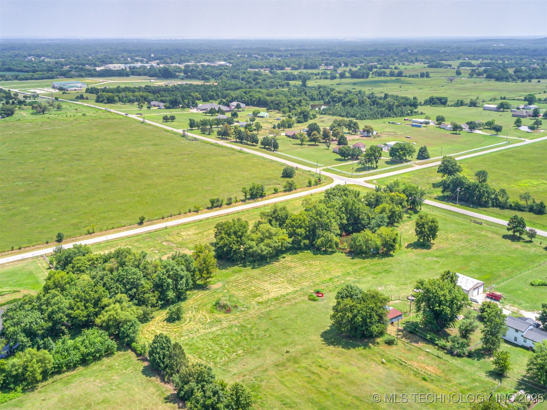 0 W 103rd Street N Property Photo 15