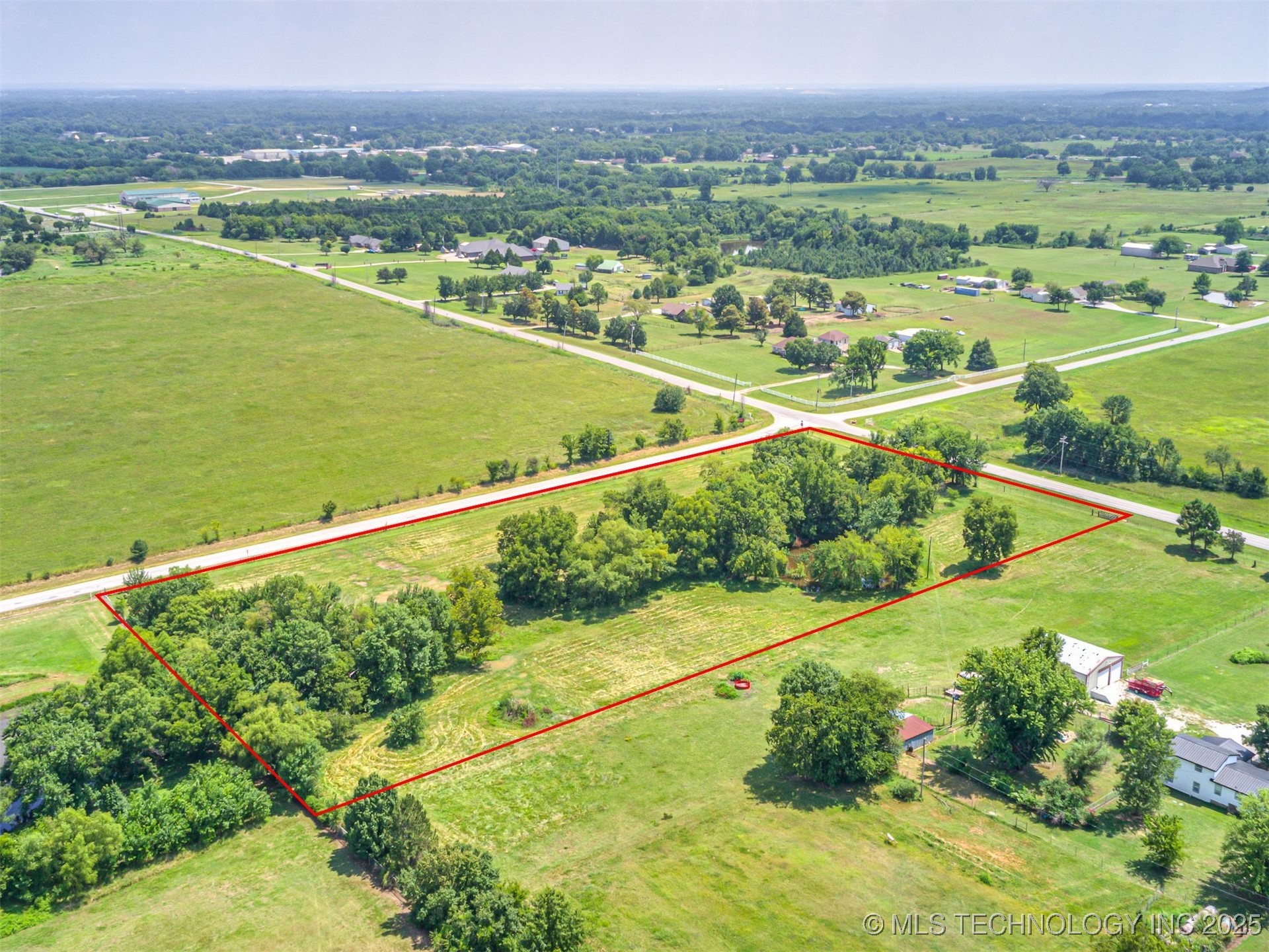 0 W 103rd Street N Property Photo 16