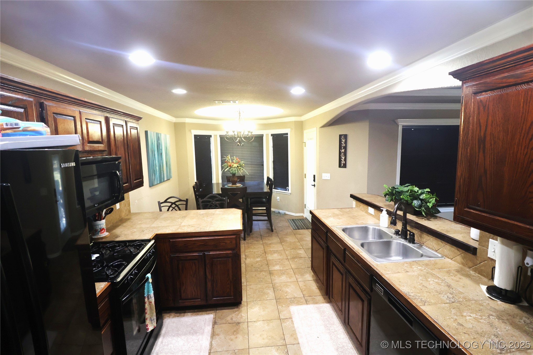 110 Wapiti Road Property Photo 9