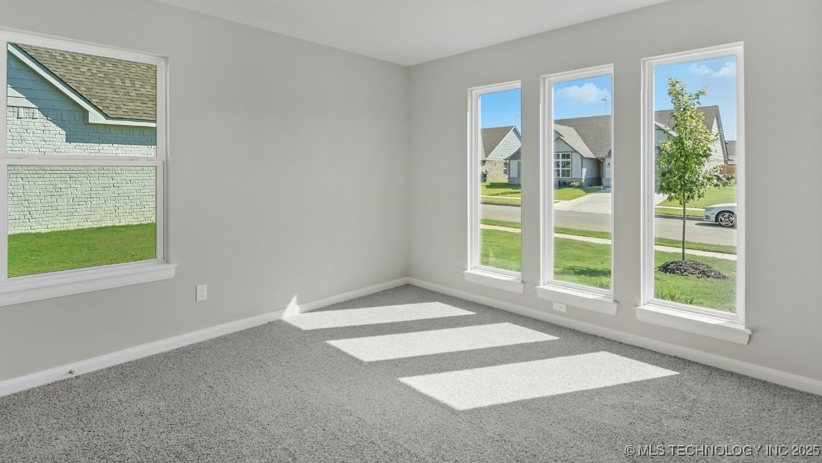 7502 N 154th East Avenue Property Photo 8