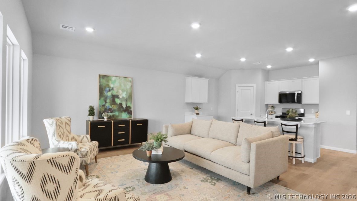 7408 N 154th East Avenue Property Photo 13