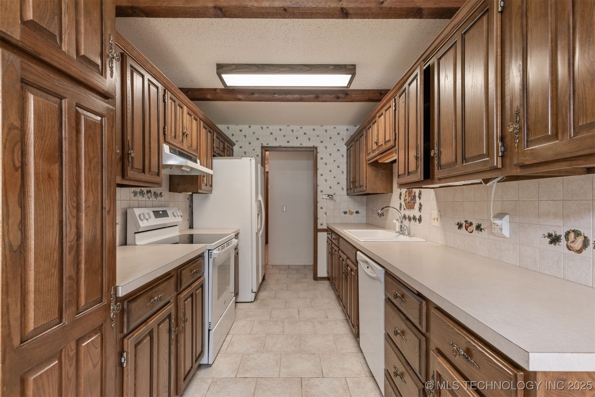 12811 E 133rd Street Property Photo 12