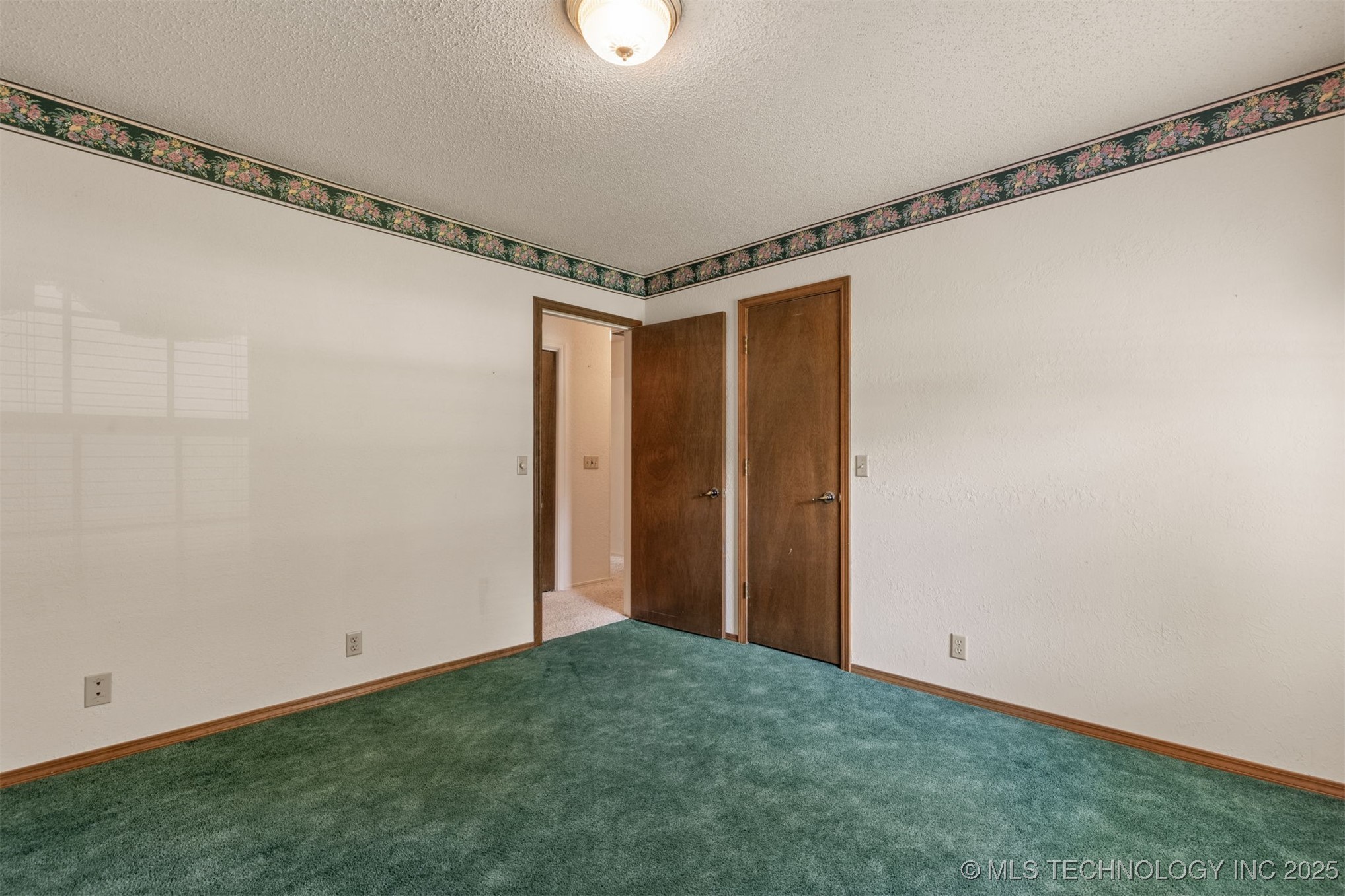 12811 E 133rd Street Property Photo 23