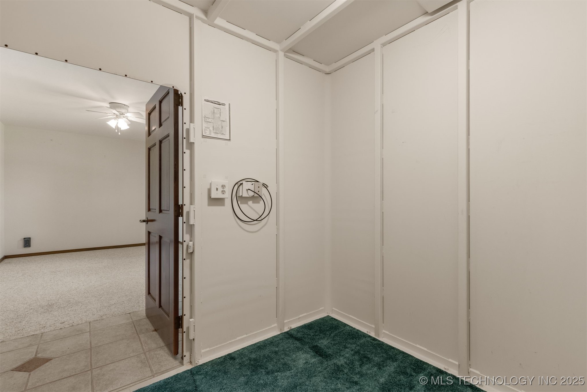 12811 E 133rd Street Property Photo 37