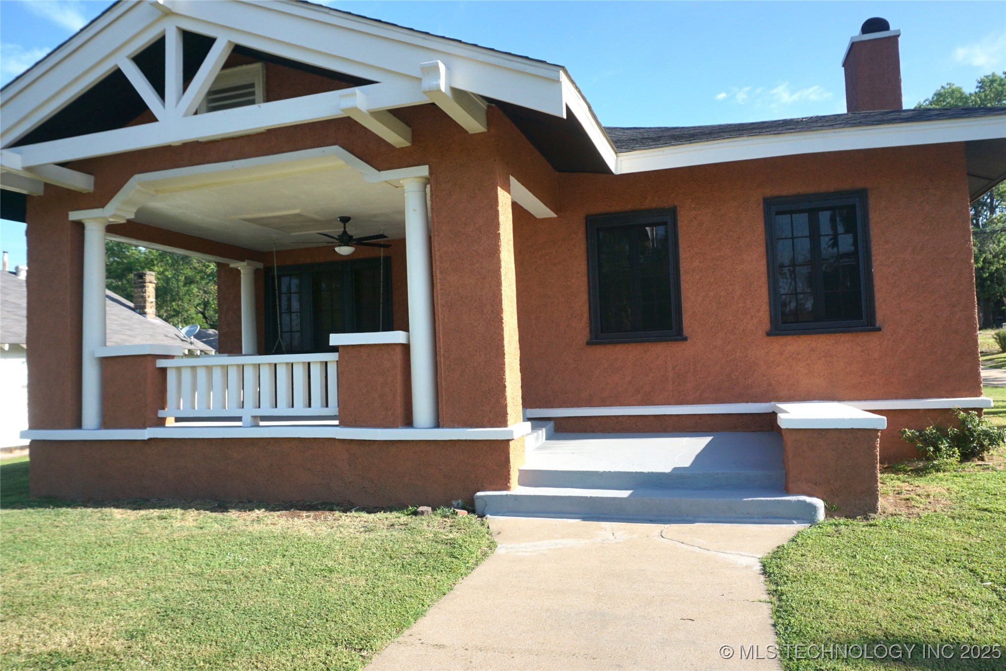 602 Cummings Street Property Photo 2