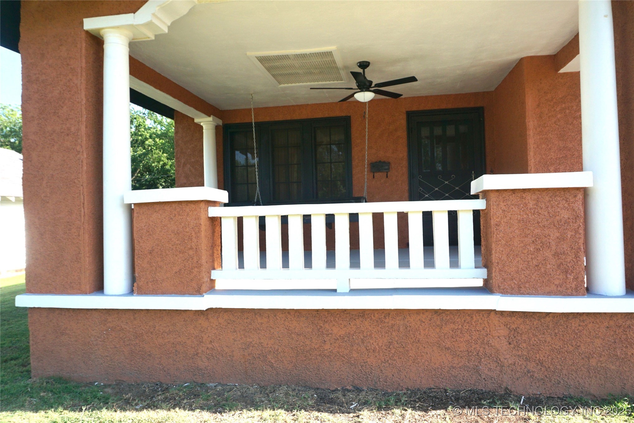 602 Cummings Street Property Photo 3