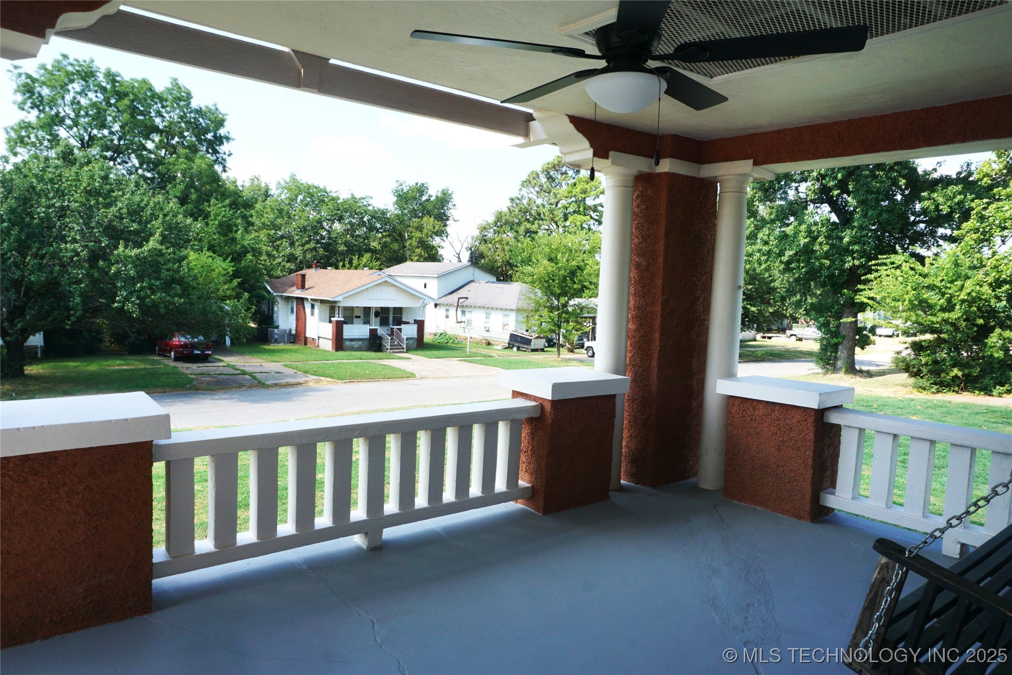 602 Cummings Street Property Photo 9