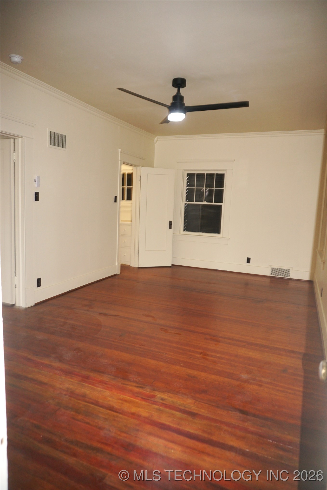 602 Cummings Street Property Photo 44