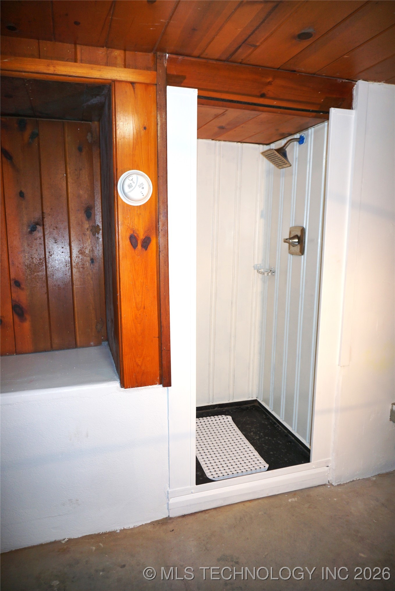 602 Cummings Street Property Photo 78