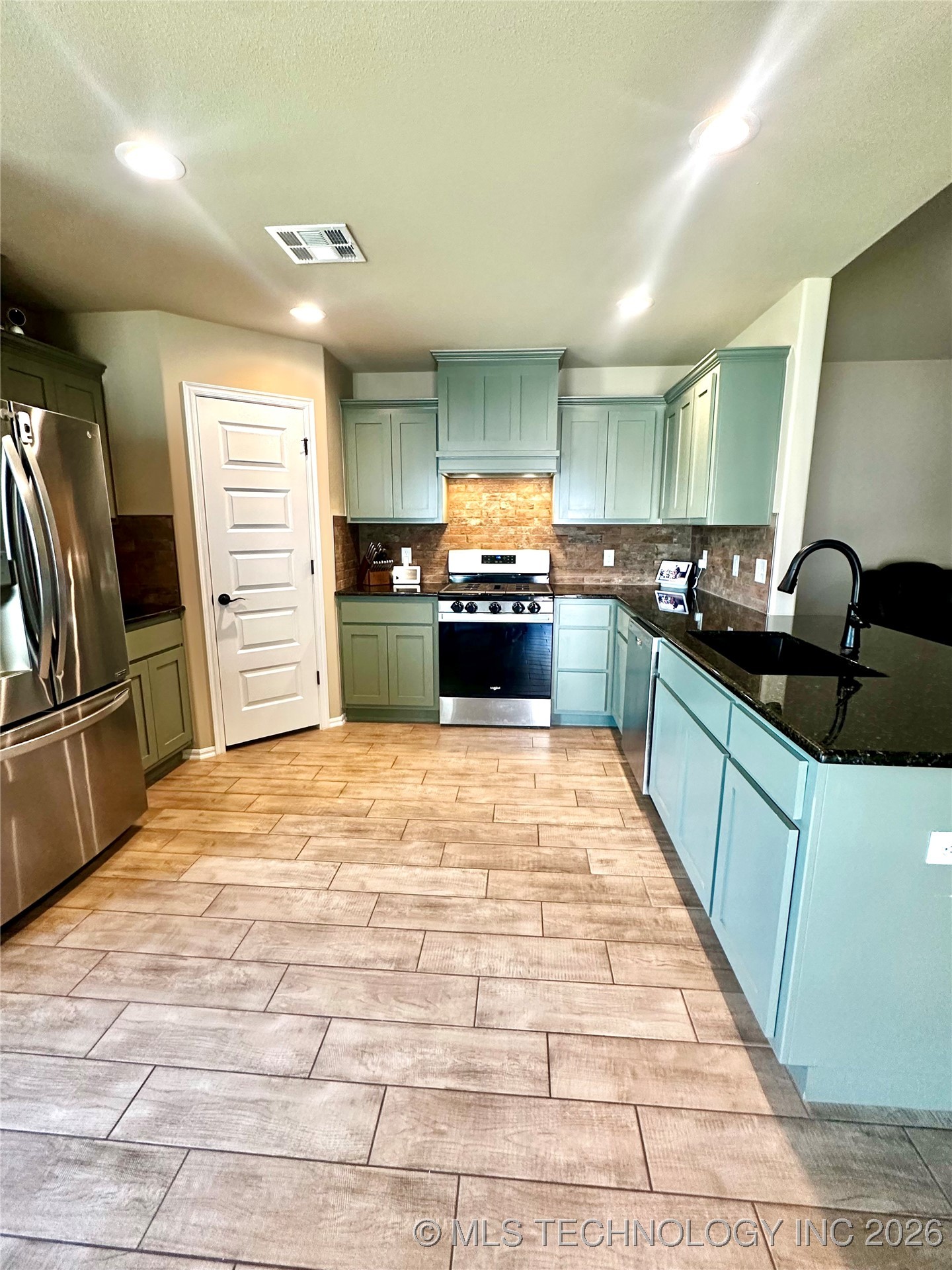 12005 E 108th Place N Property Photo 7