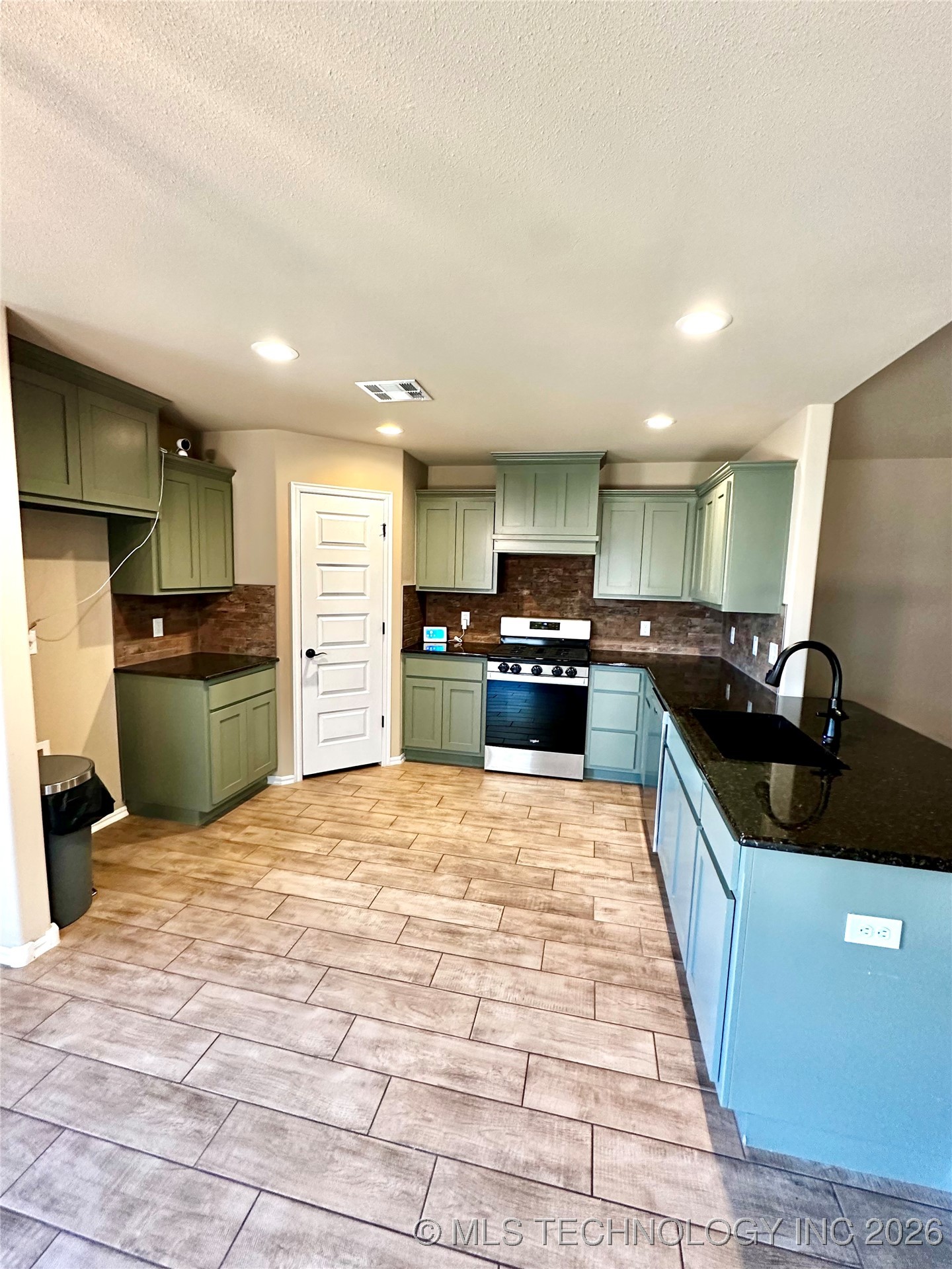 12005 E 108th Place N Property Photo 40