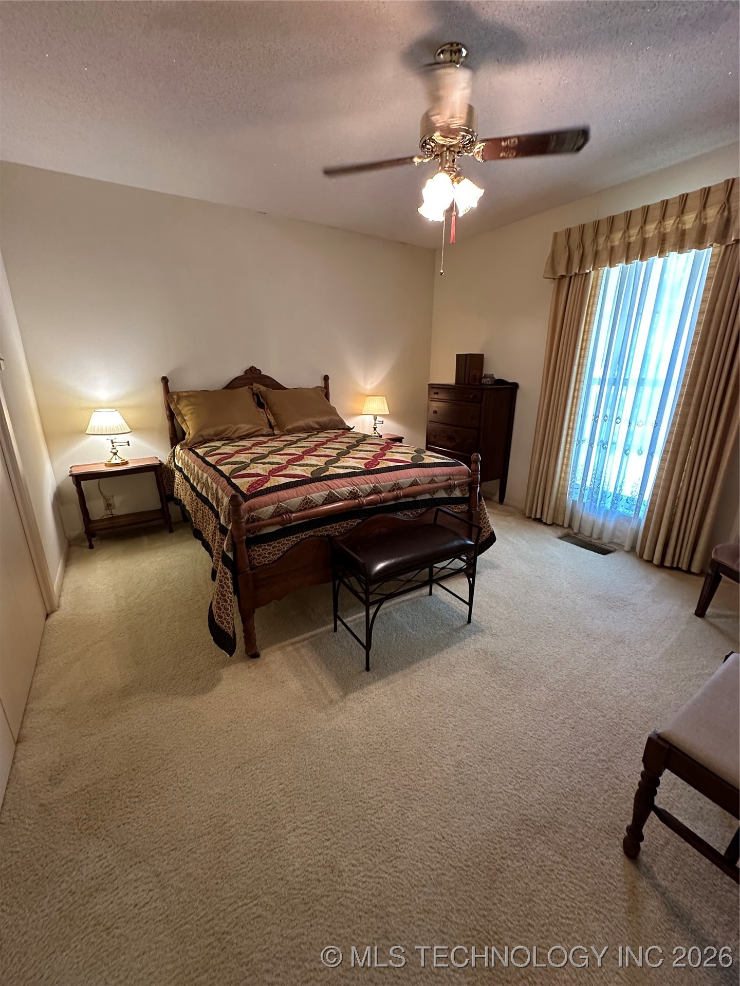 308 E Main Property Photo 18