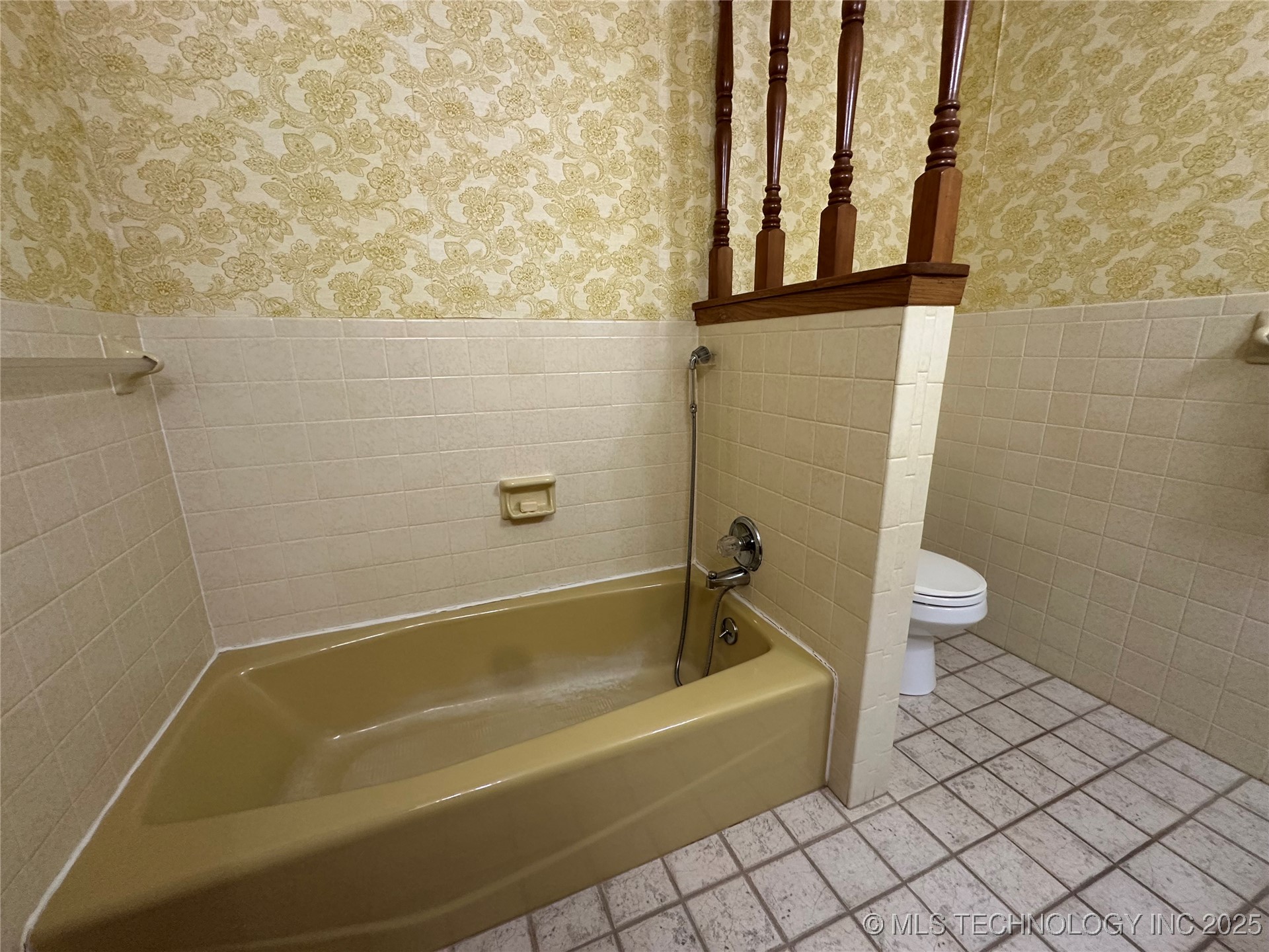 308 E Main Property Photo 19