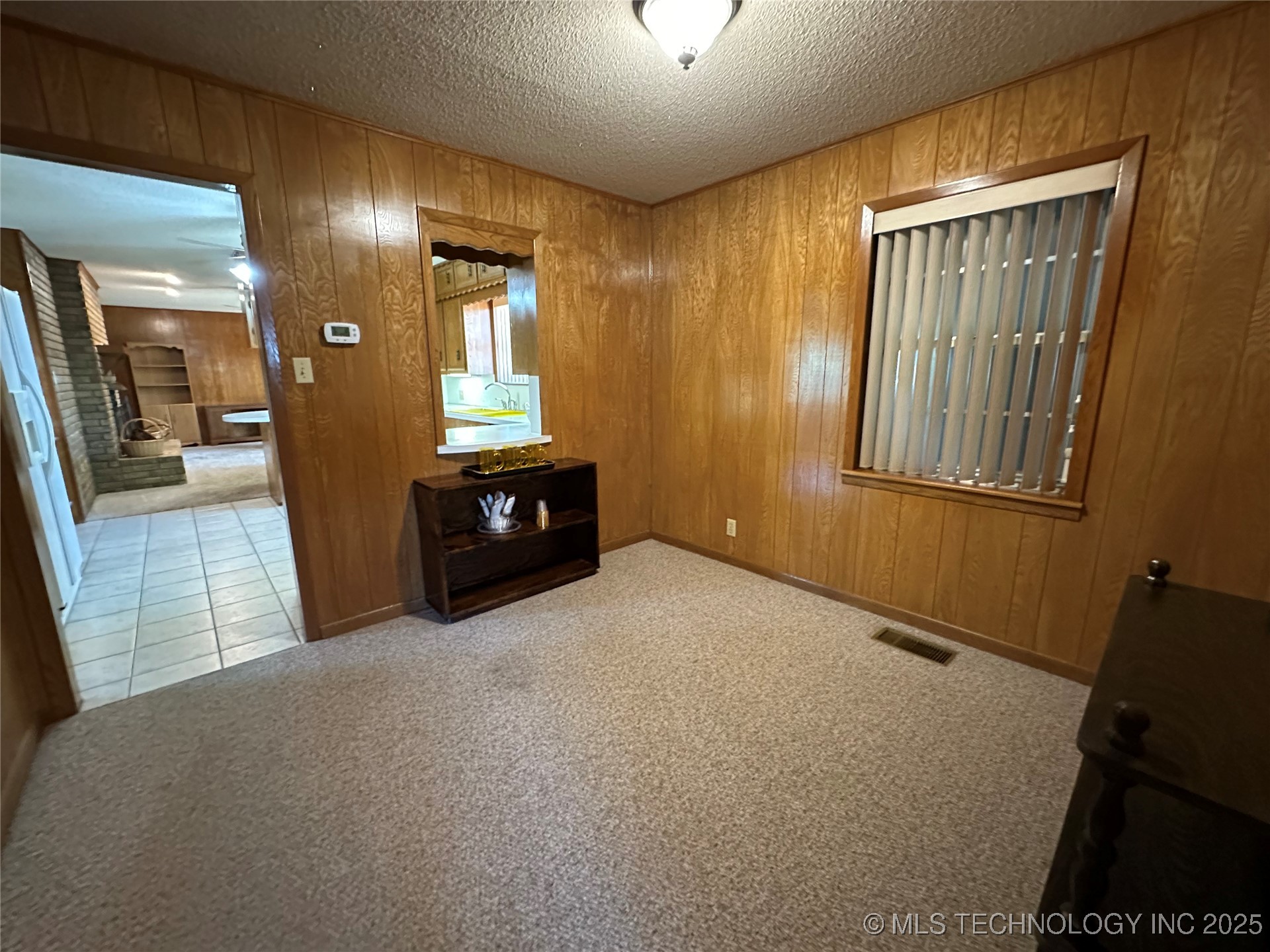 308 E Main Property Photo 27