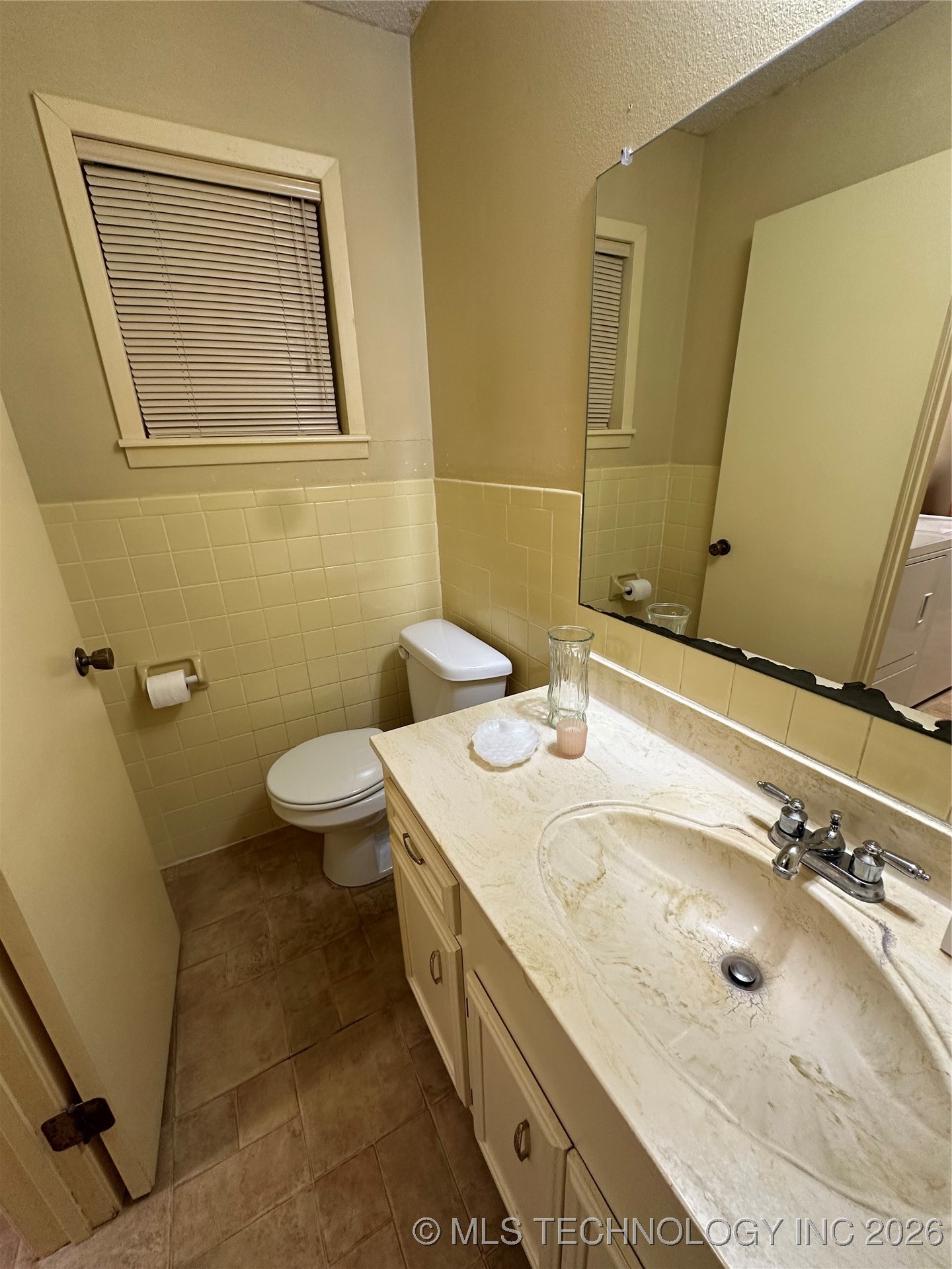 308 E Main Property Photo 29