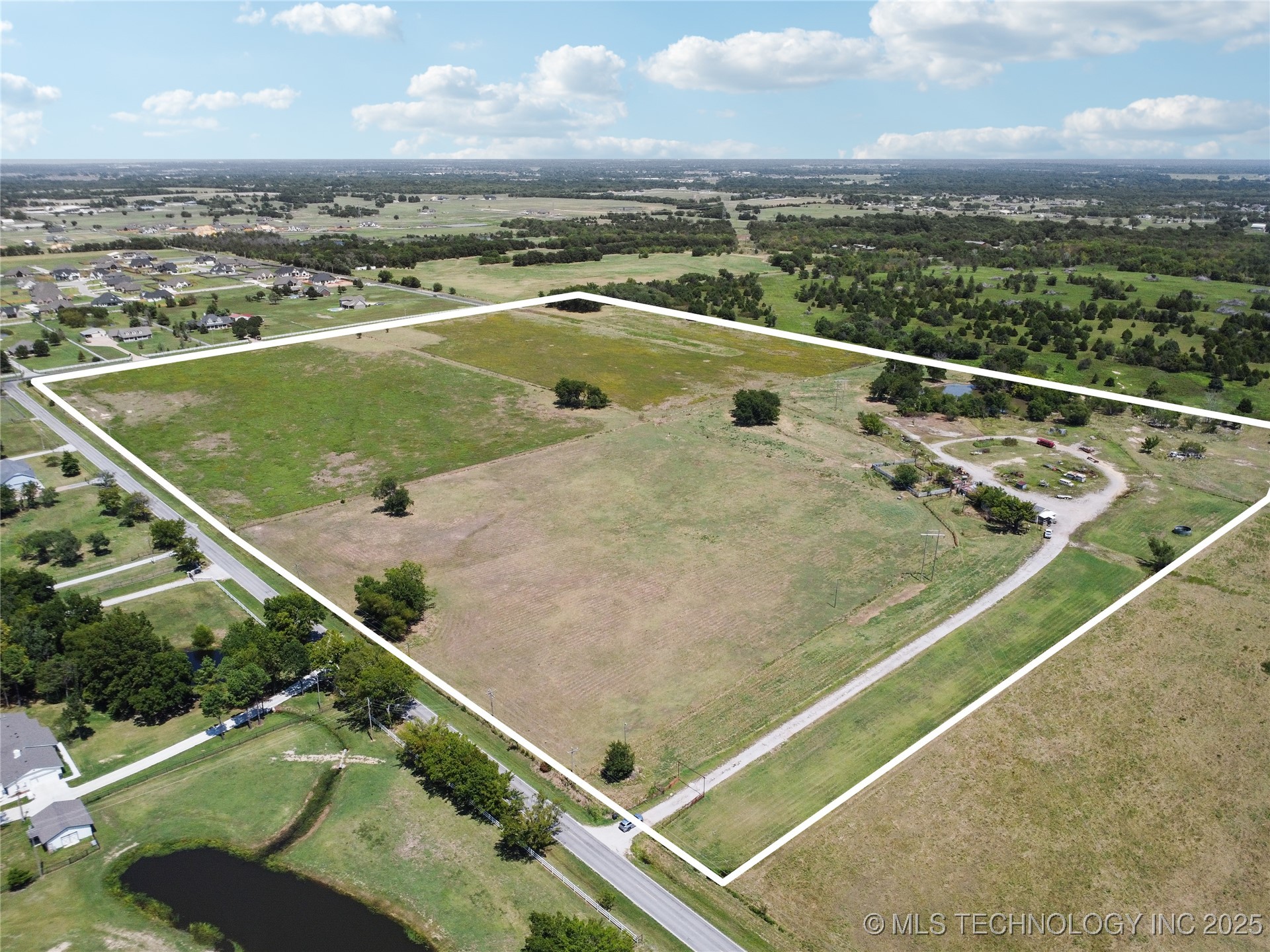 18357 S Yale Avenue Property Photo 10