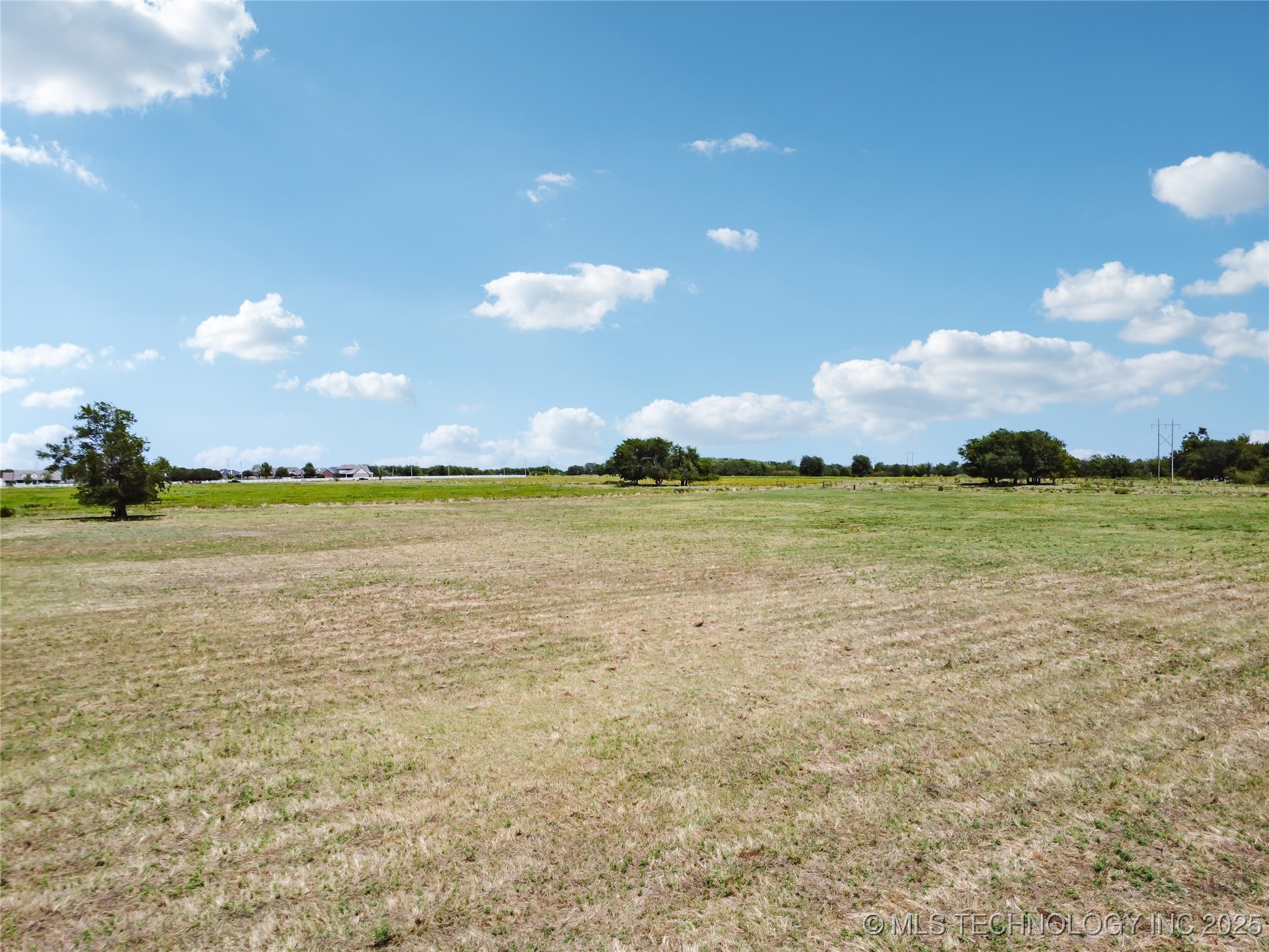 18357 S Yale Avenue Property Photo 11