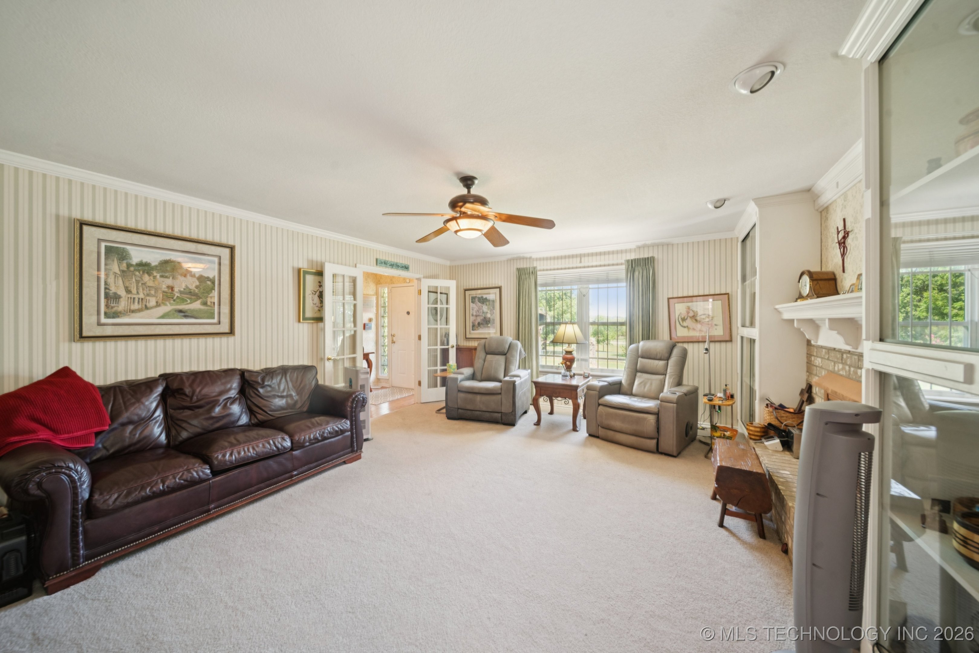 2290 E 151st Street S Property Photo 6