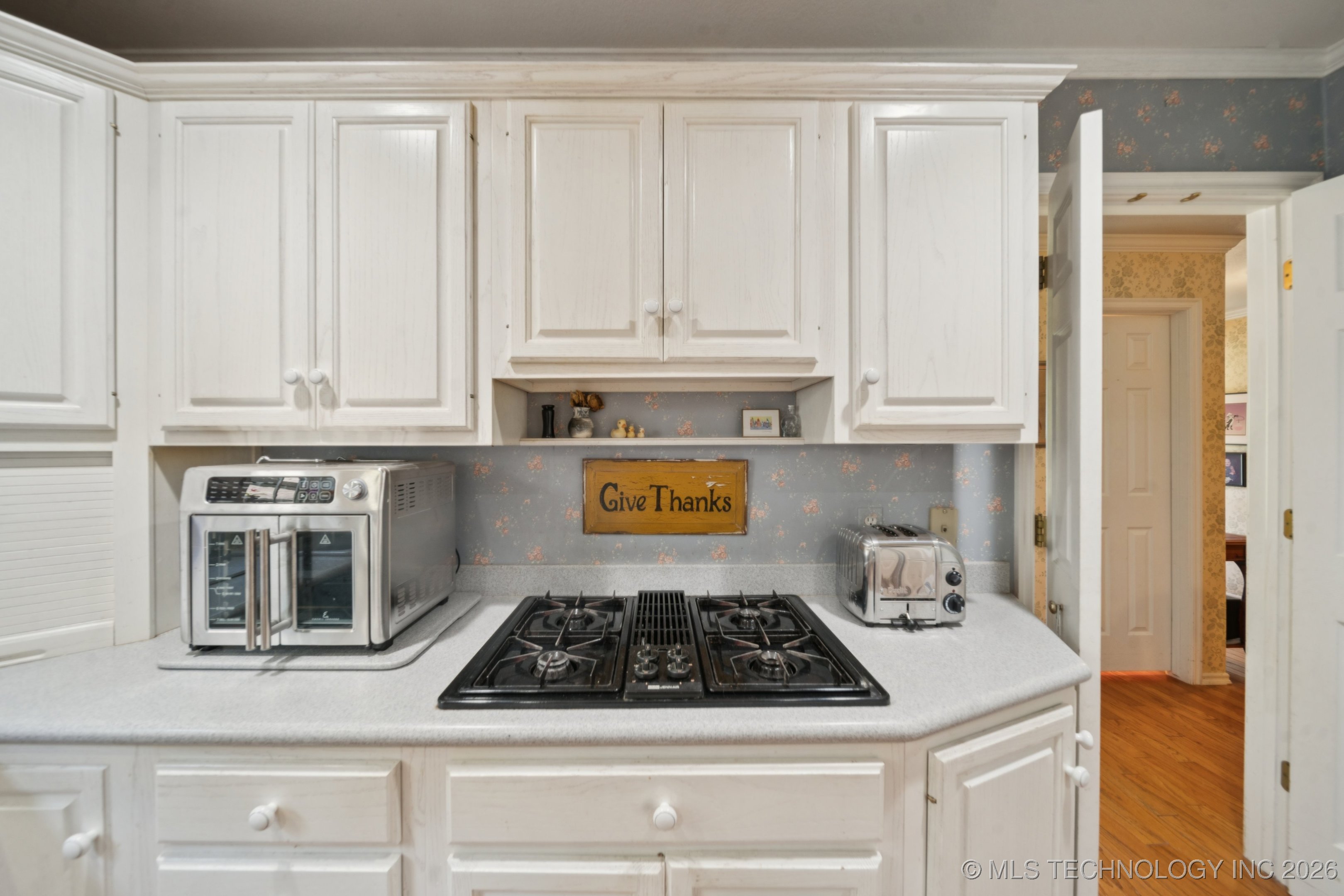 2290 E 151st Street S Property Photo 13