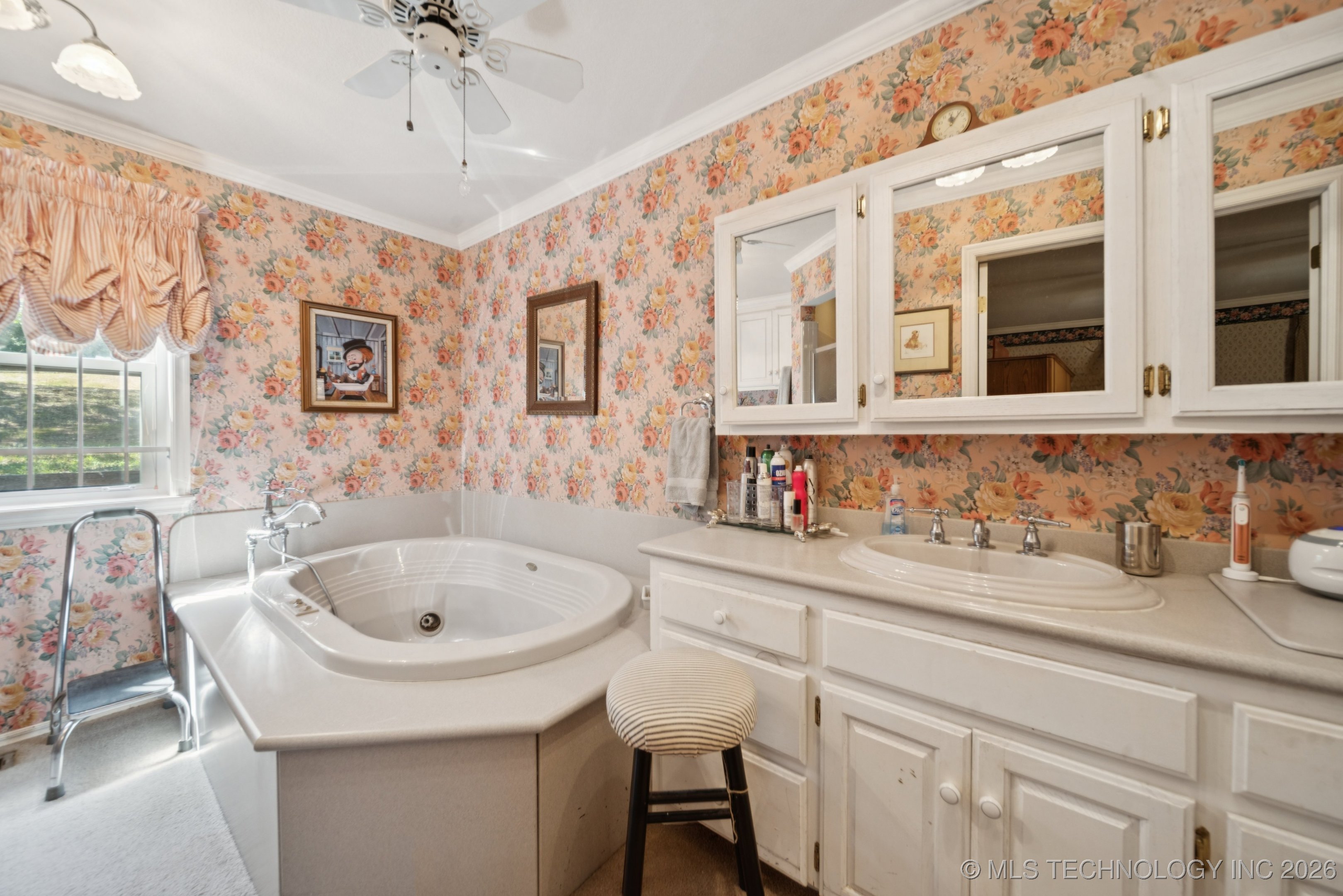 2290 E 151st Street S Property Photo 22