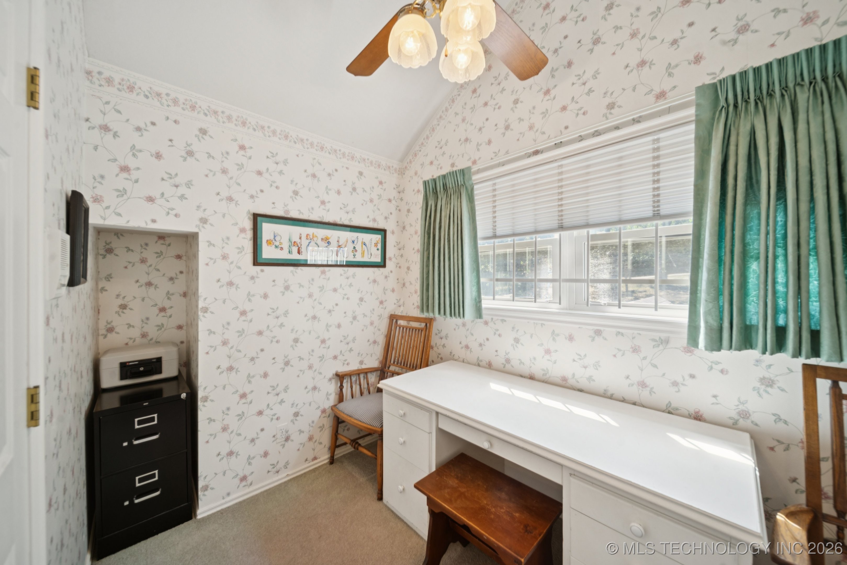 2290 E 151st Street S Property Photo 25