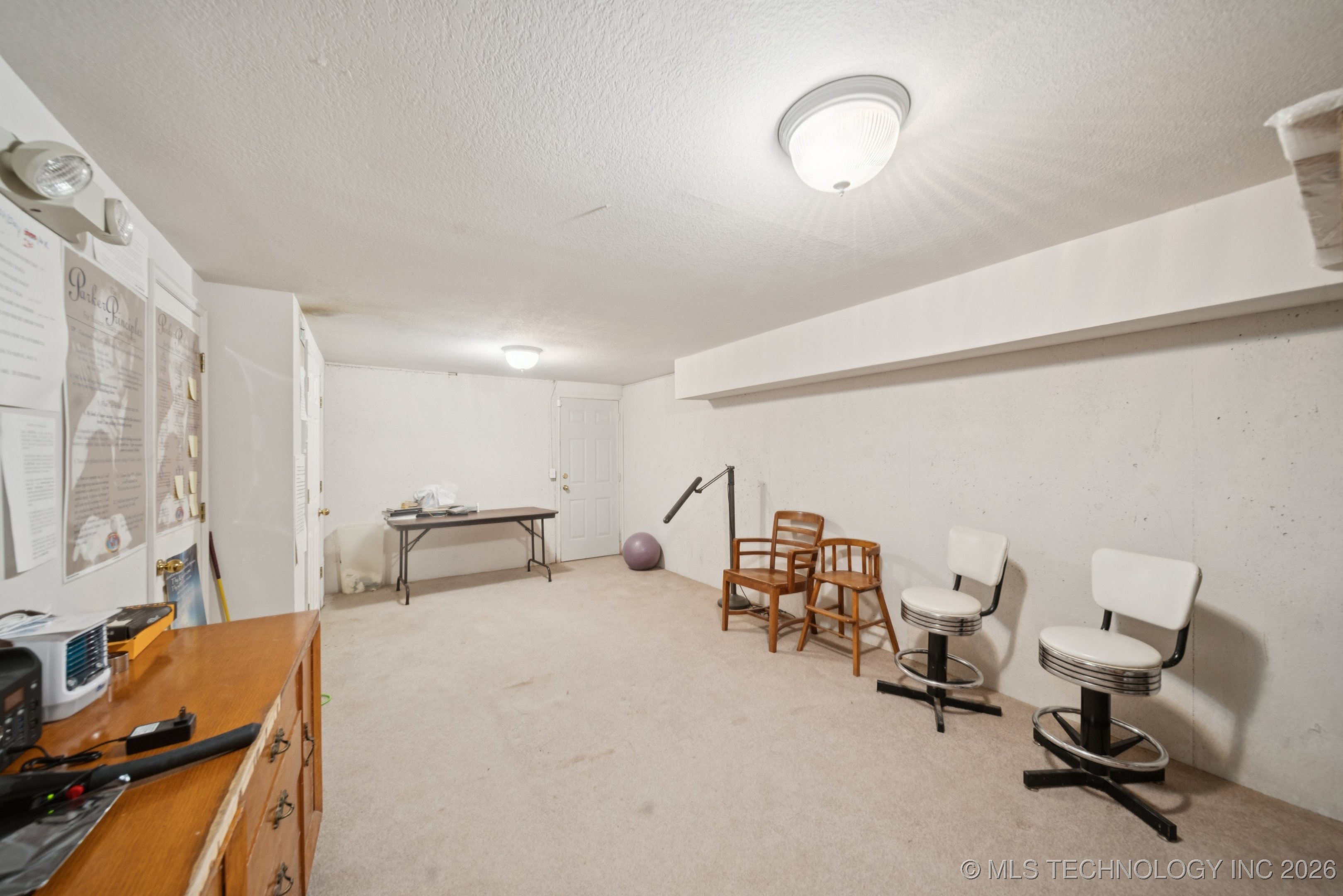 2290 E 151st Street S Property Photo 31