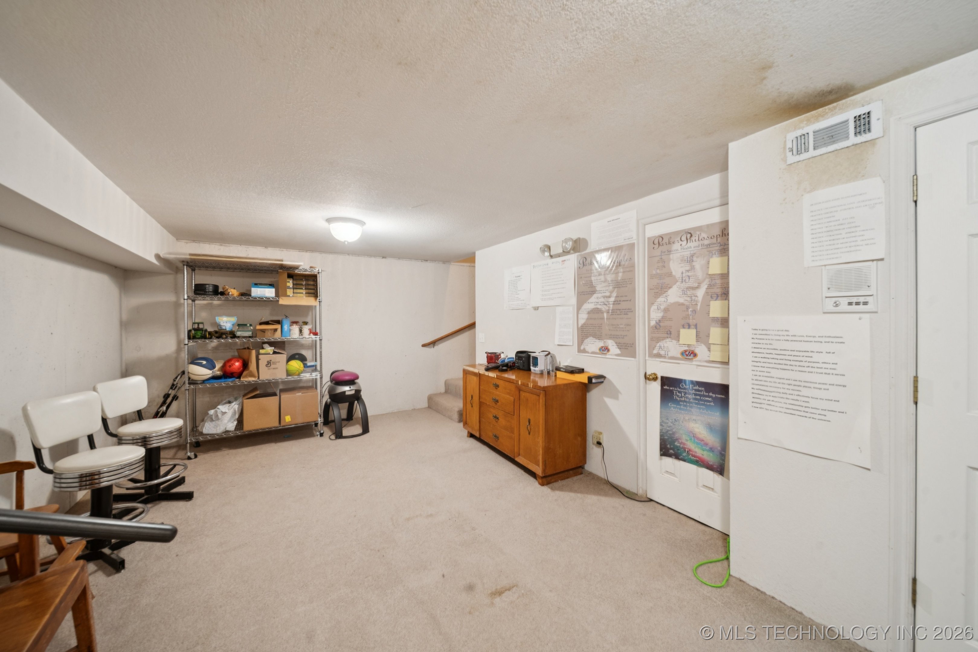 2290 E 151st Street S Property Photo 32