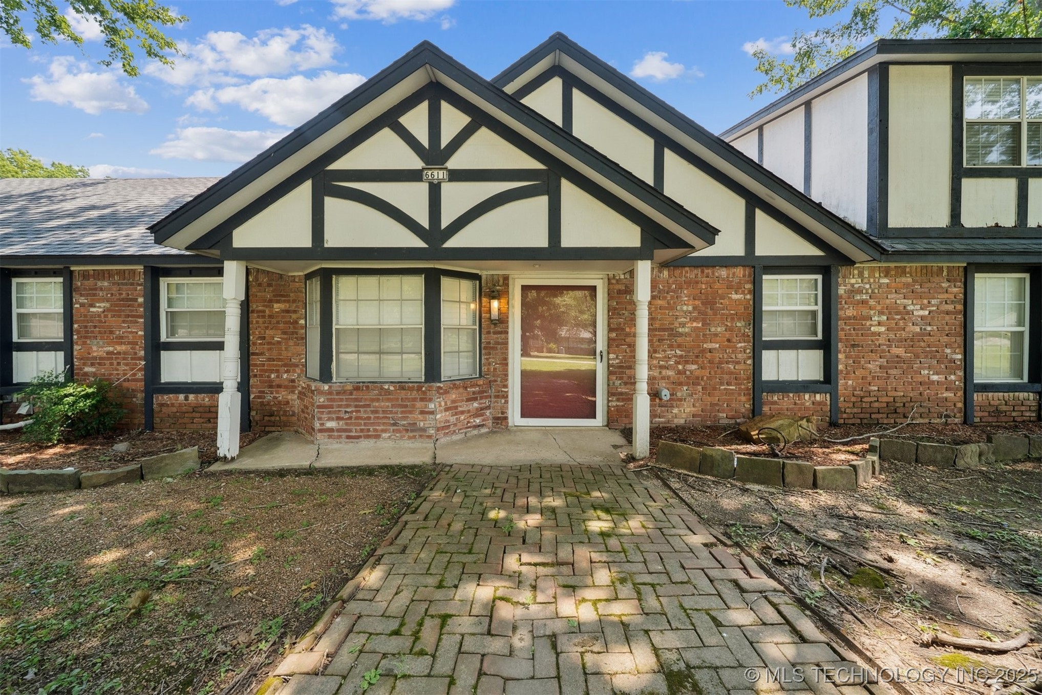 6611 S 234th East Avenue Property Photo 3