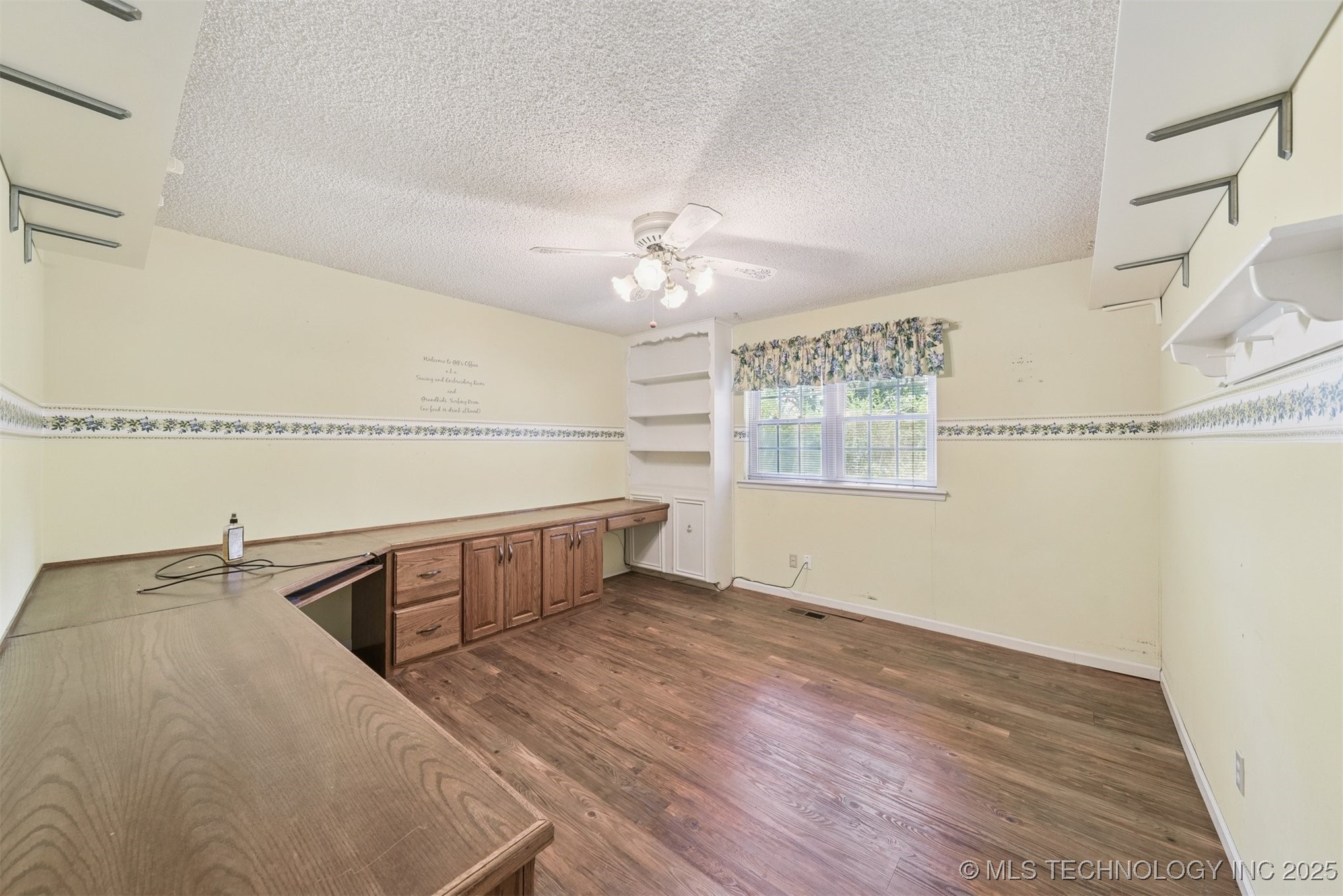 6611 S 234th East Avenue Property Photo 17