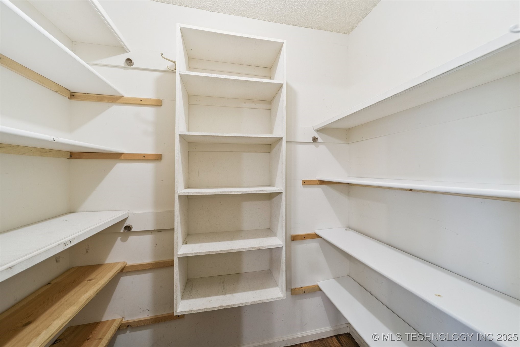 6611 S 234th East Avenue Property Photo 18