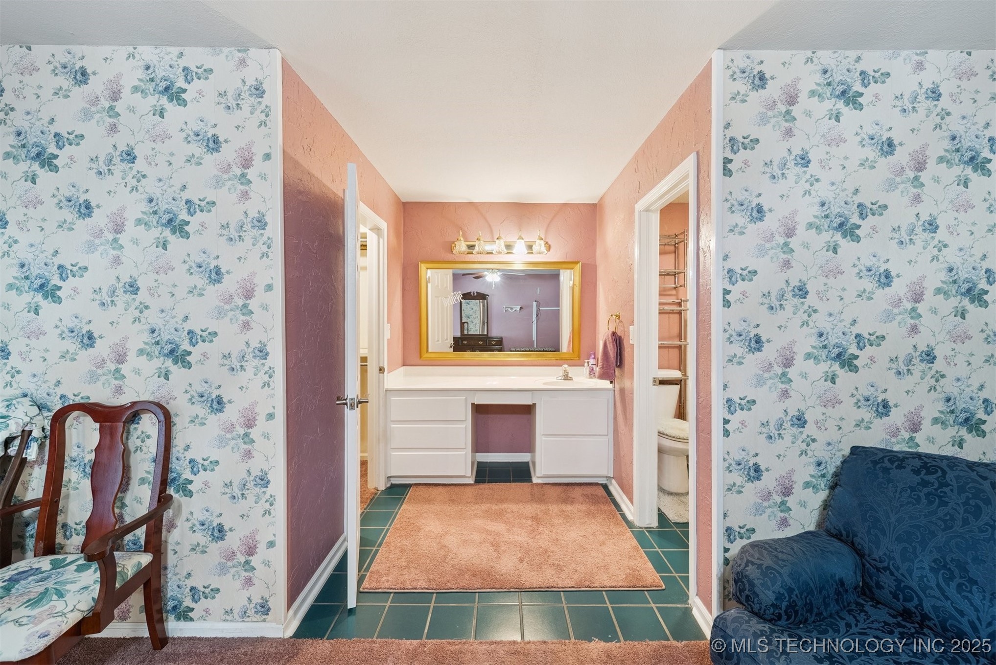 6611 S 234th East Avenue Property Photo 22