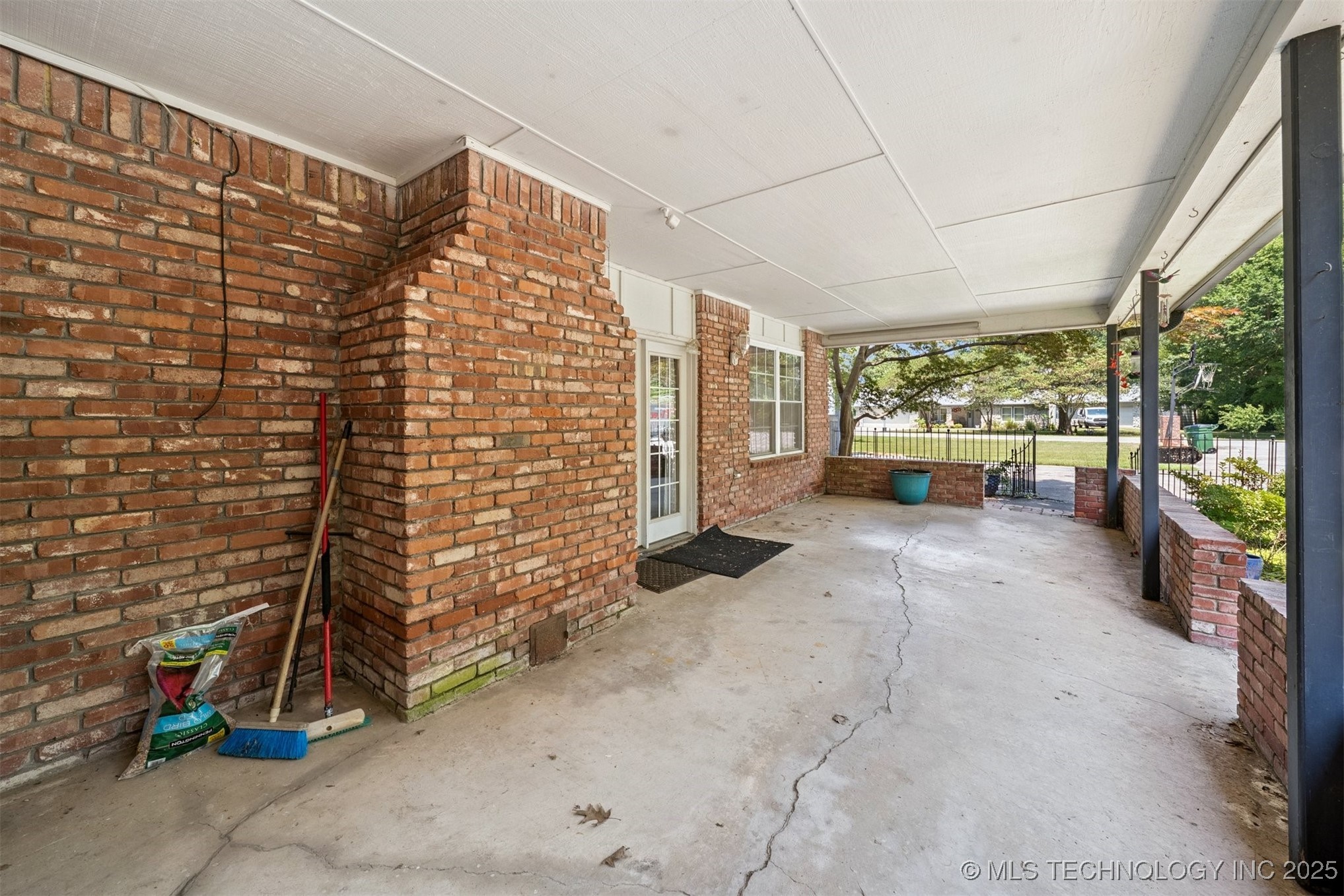 6611 S 234th East Avenue Property Photo 35