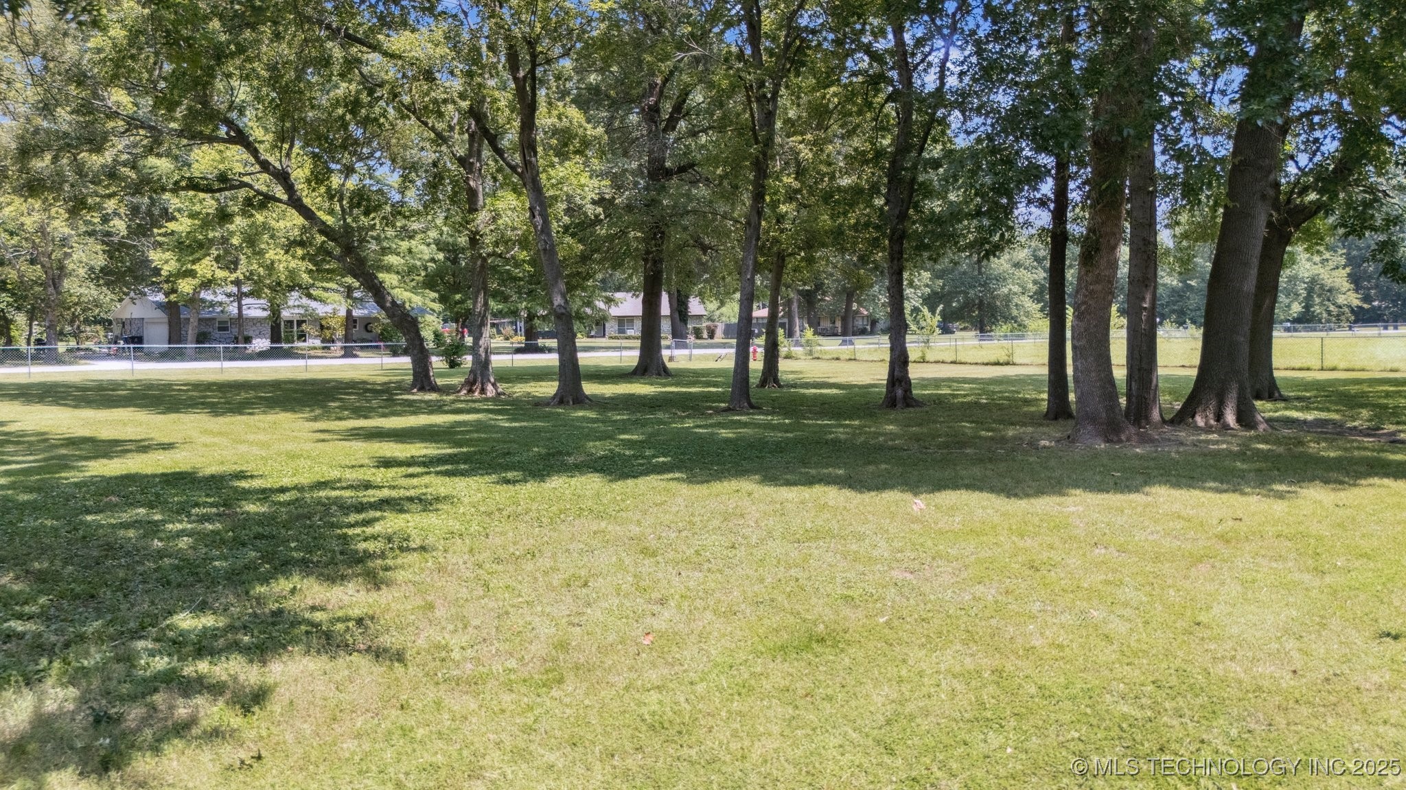 6611 S 234th East Avenue Property Photo 40