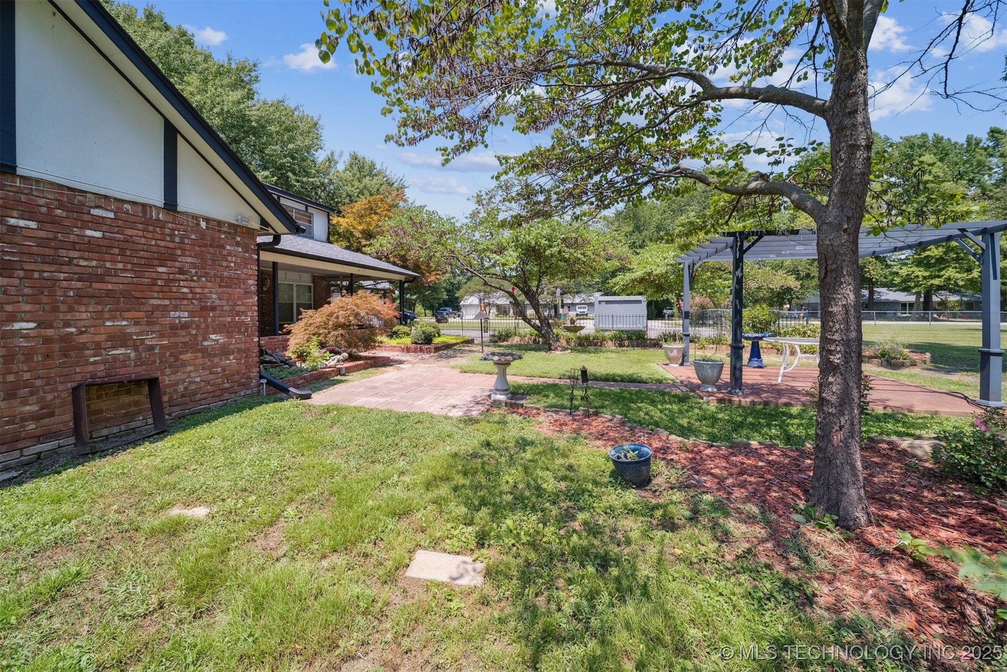 6611 S 234th East Avenue Property Photo 42