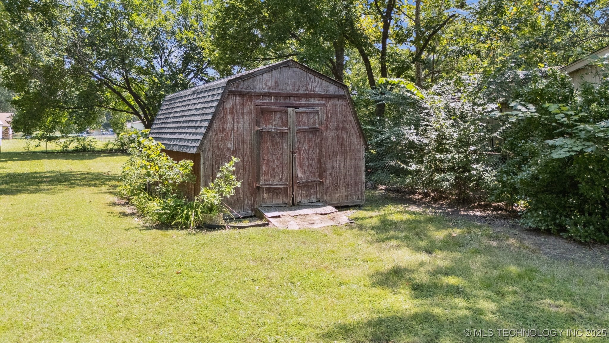 6611 S 234th East Avenue Property Photo 43
