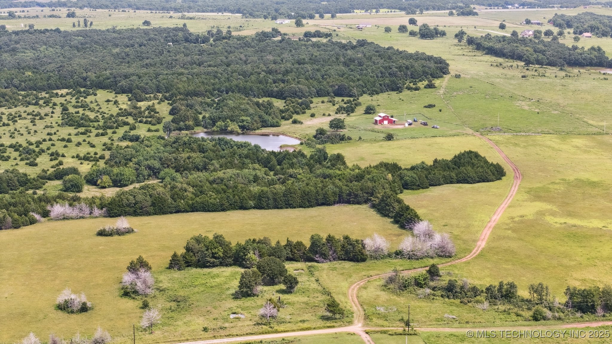 350345 5600 Road Property Photo 28