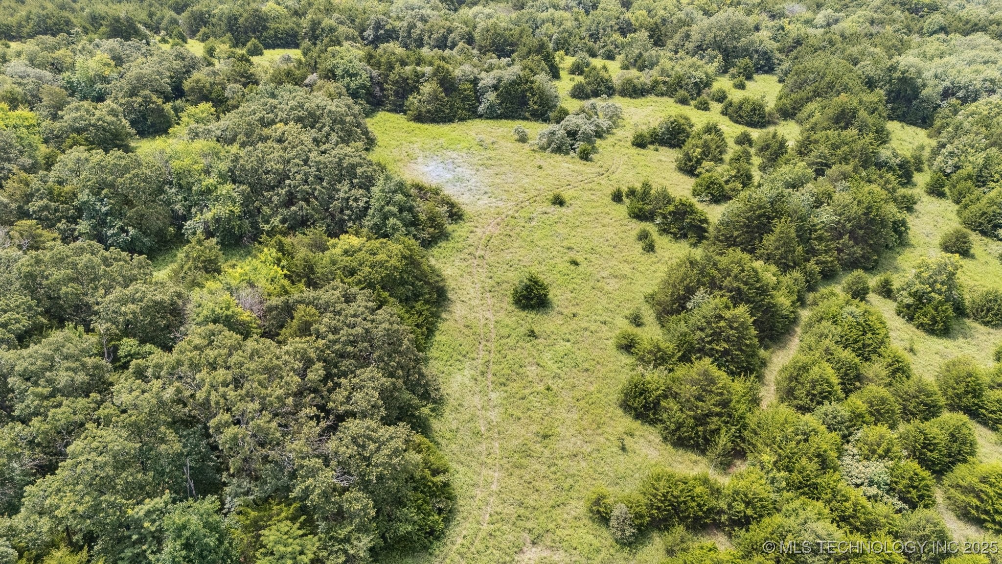 350345 5600 Road Property Photo 34