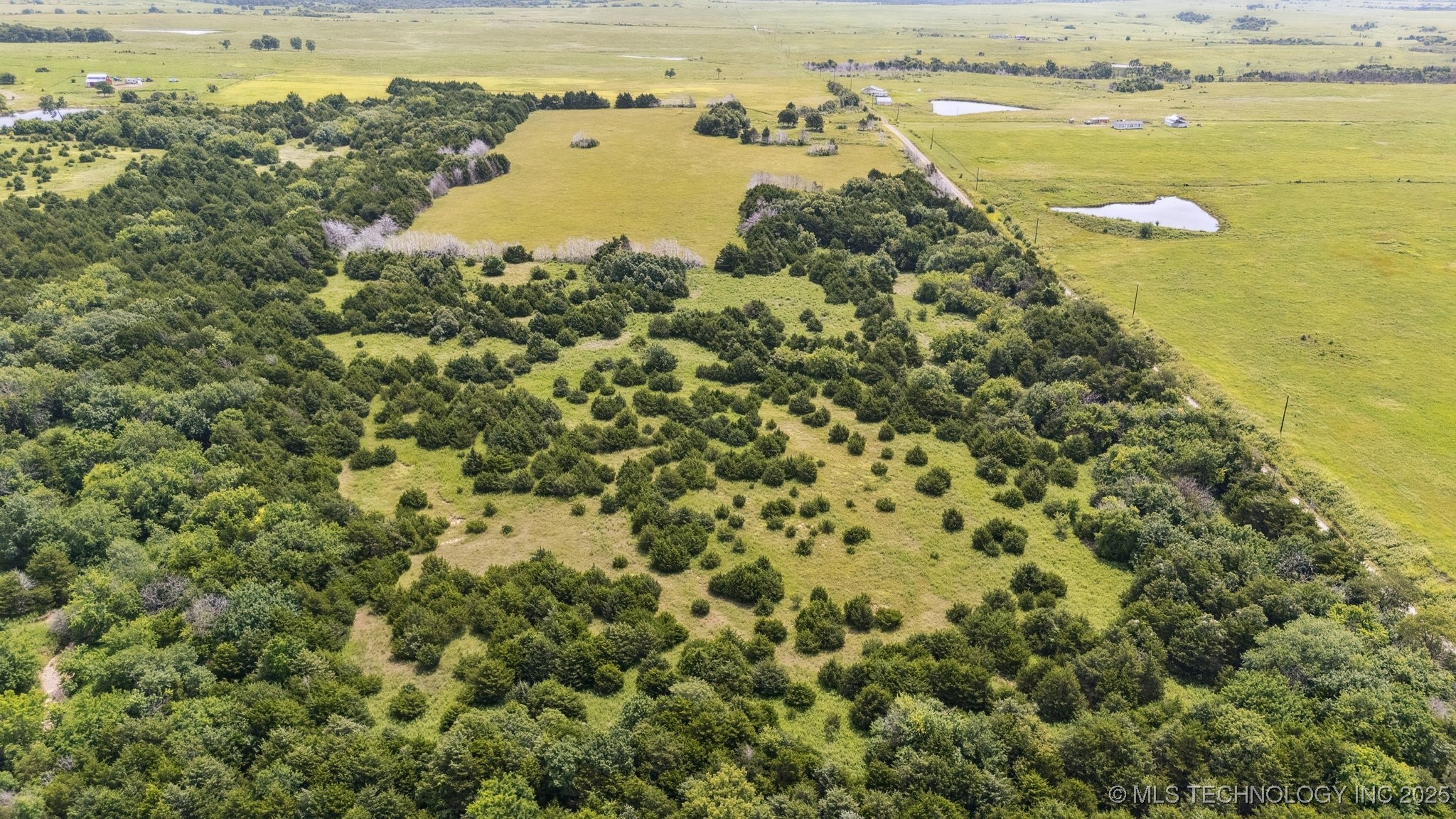 350345 5600 Road Property Photo 35