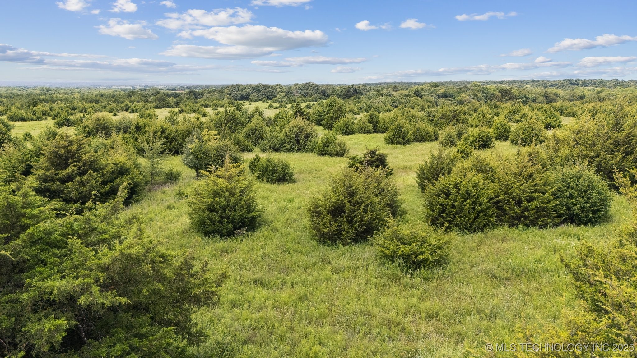 350345 5600 Road Property Photo 46