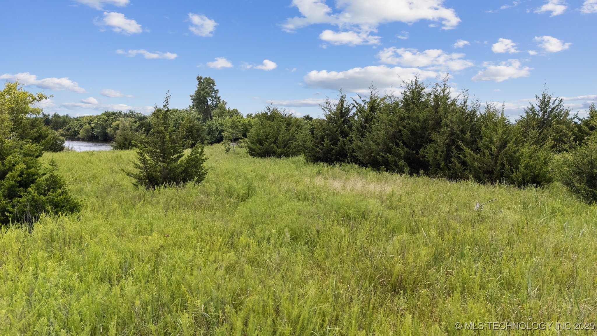 350345 5600 Road Property Photo 49